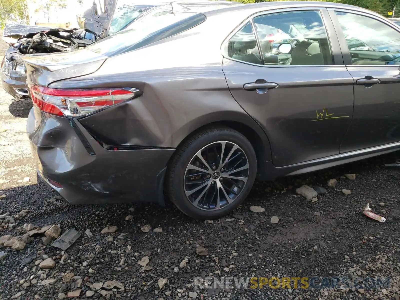 9 Photograph of a damaged car 4T1G11BK7LU016236 TOYOTA CAMRY 2020