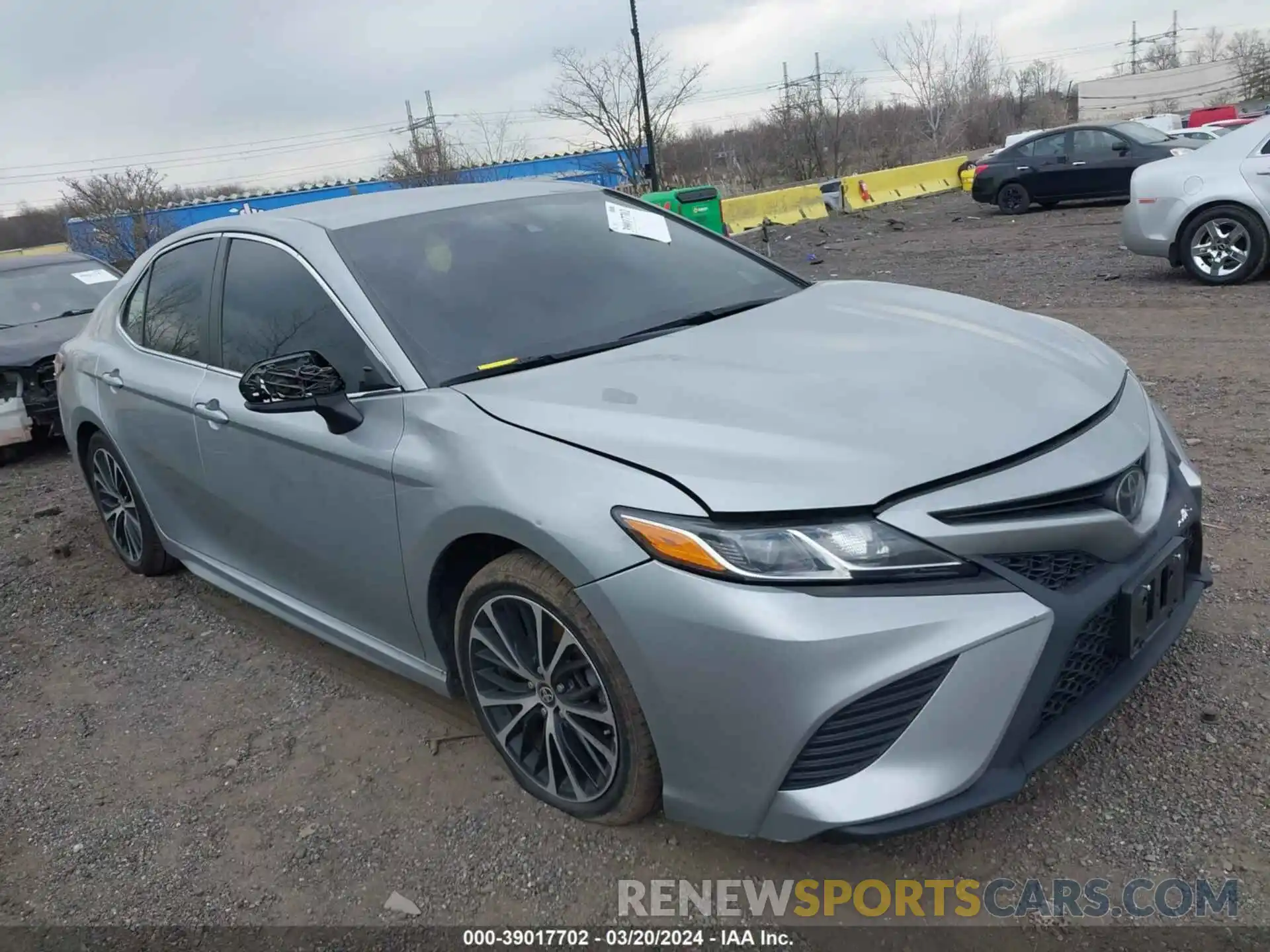 1 Photograph of a damaged car 4T1G11BK7LU018634 TOYOTA CAMRY 2020