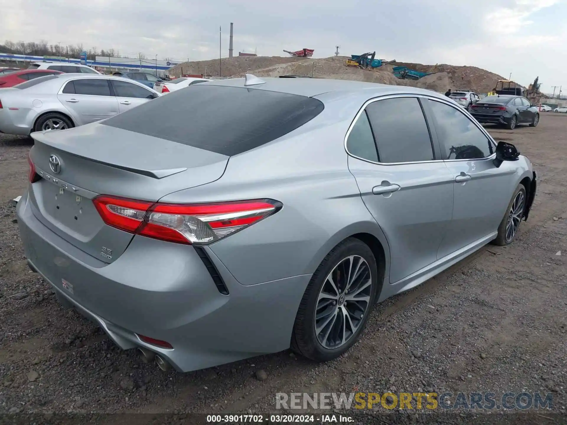 4 Photograph of a damaged car 4T1G11BK7LU018634 TOYOTA CAMRY 2020