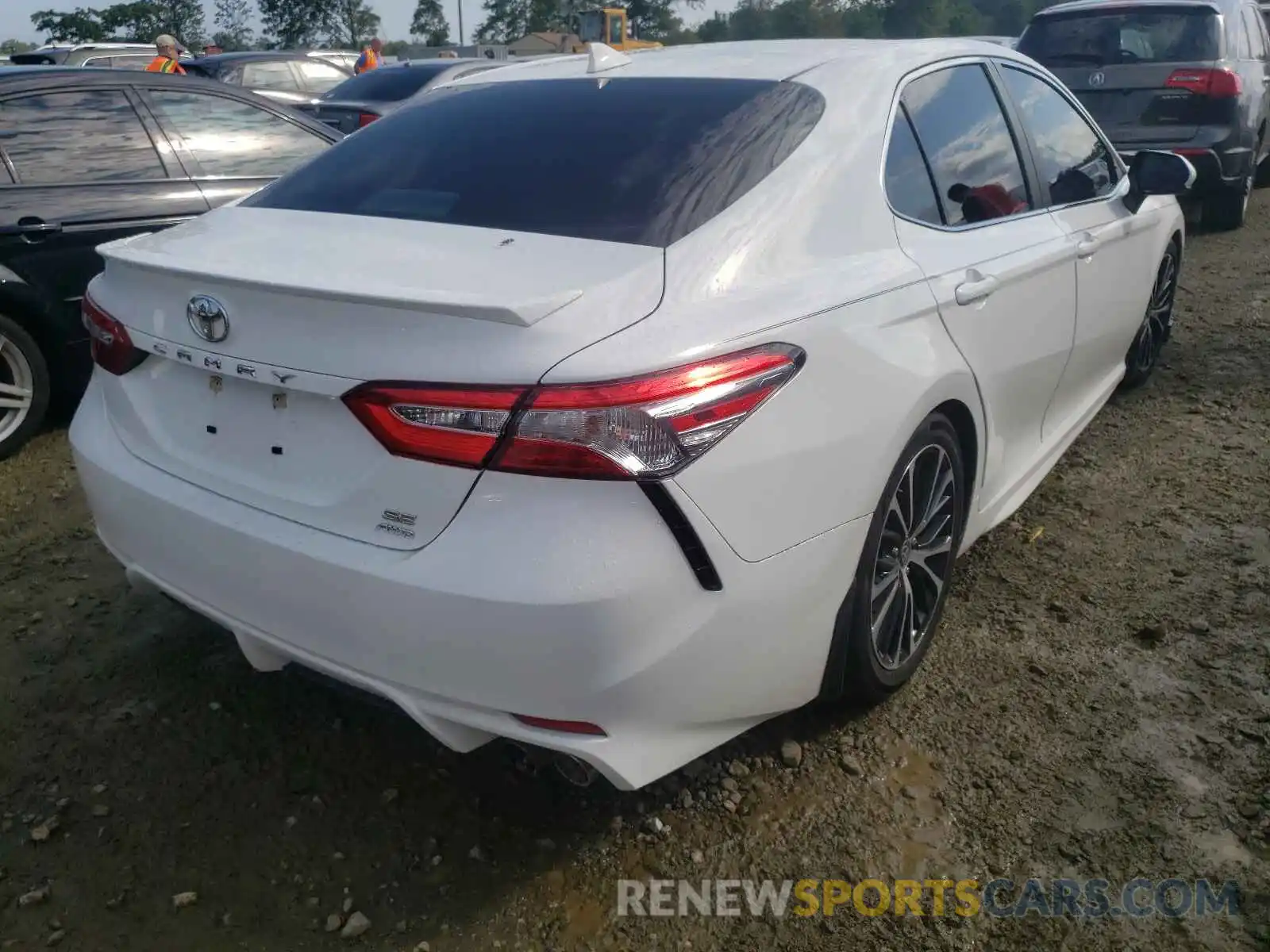 4 Photograph of a damaged car 4T1G11BK8LU004628 TOYOTA CAMRY 2020