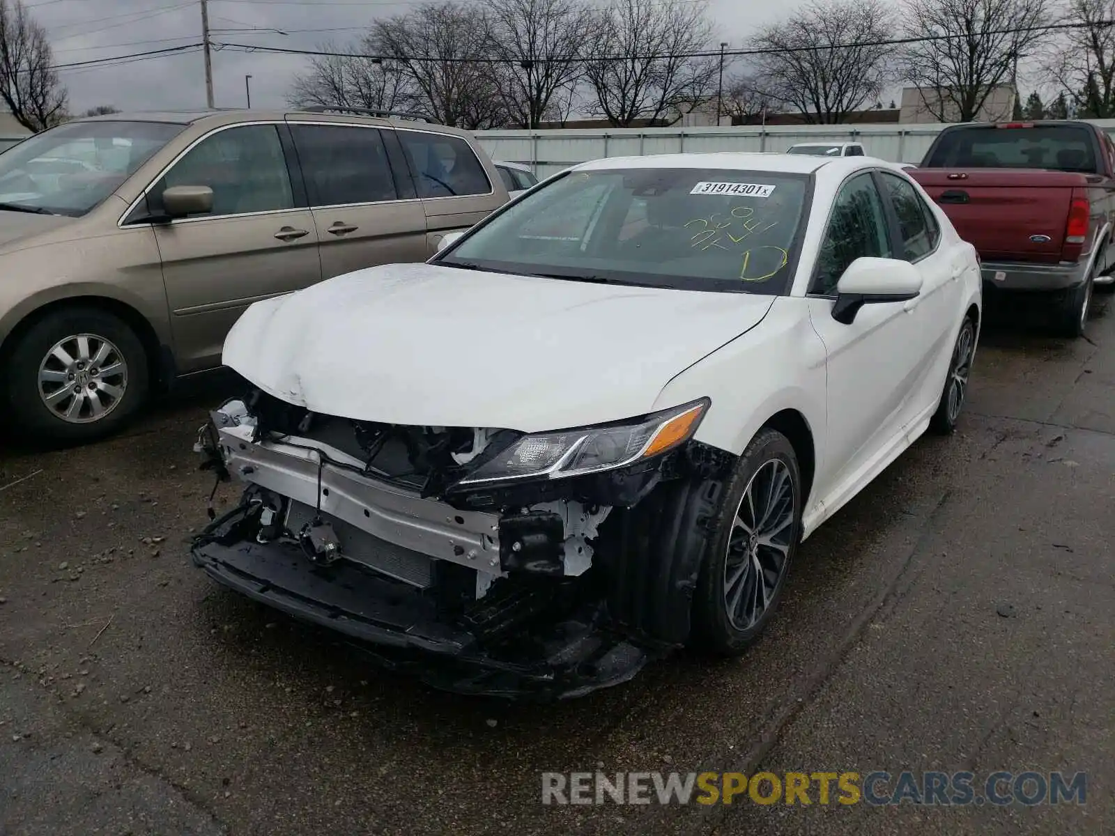 2 Photograph of a damaged car 4T1G11BK8LU006668 TOYOTA CAMRY 2020