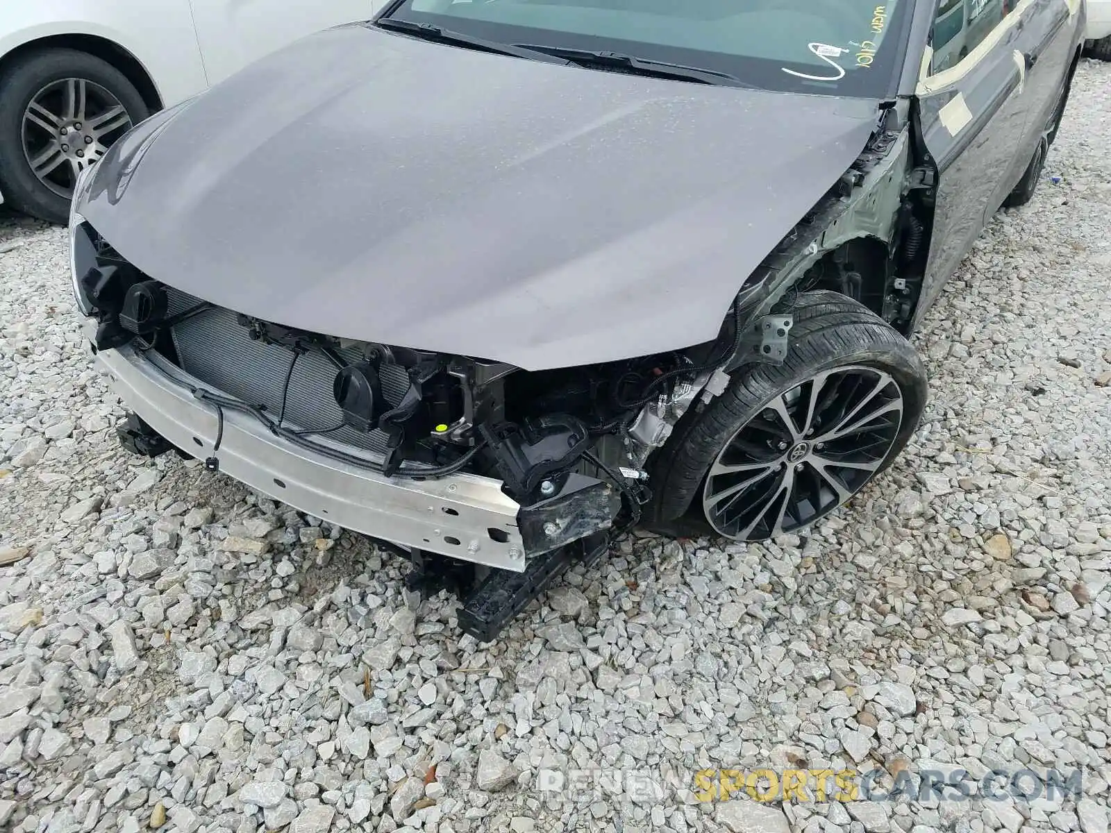 9 Photograph of a damaged car 4T1G11BK9LU013600 TOYOTA CAMRY 2020