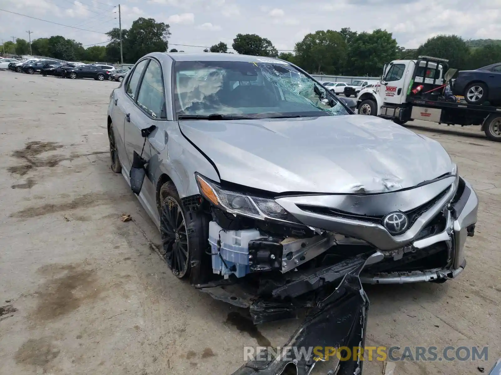 1 Photograph of a damaged car 4T1G11BK9LU014200 TOYOTA CAMRY 2020