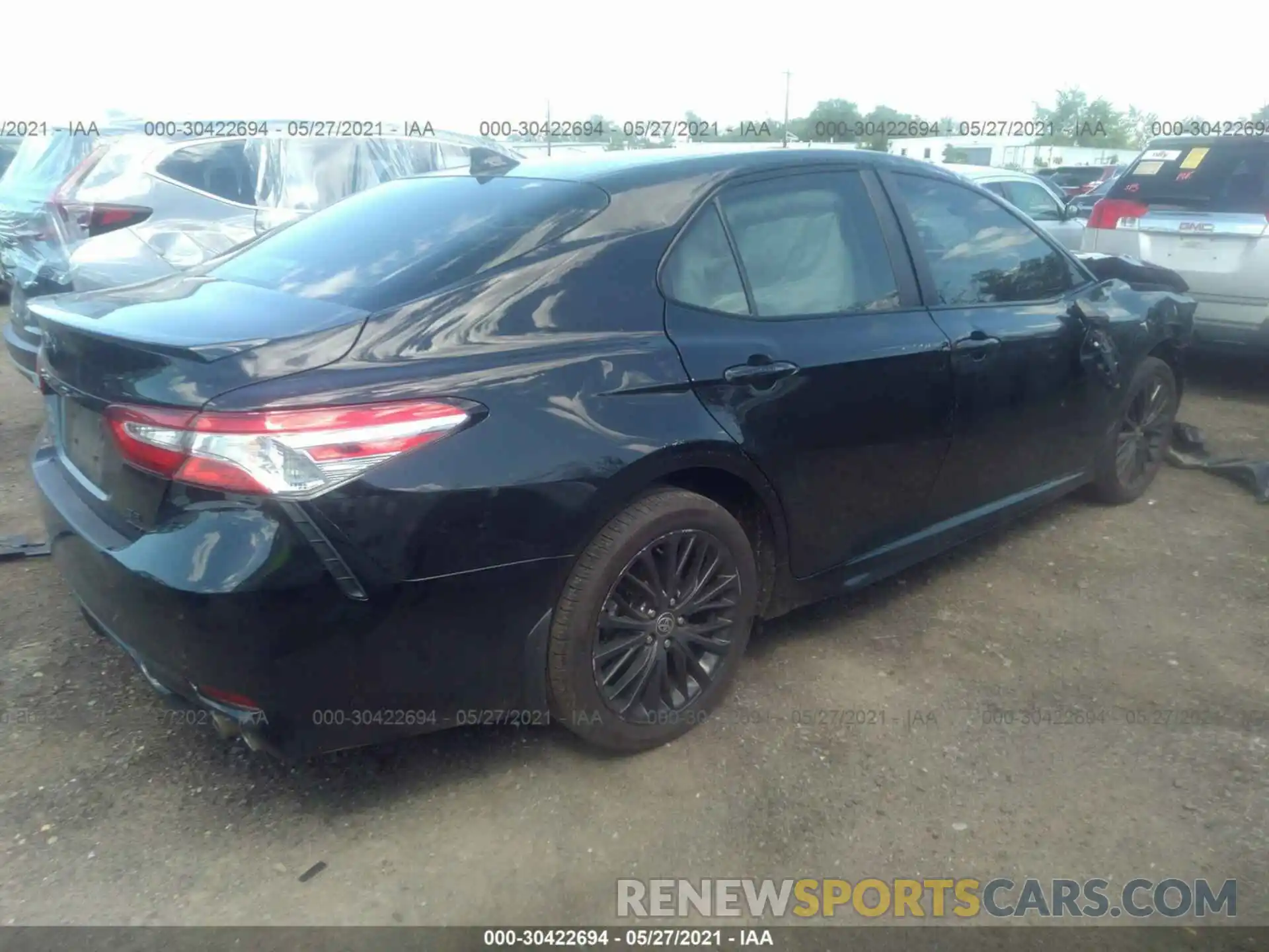 4 Photograph of a damaged car 4T1G11BKXLU001181 TOYOTA CAMRY 2020