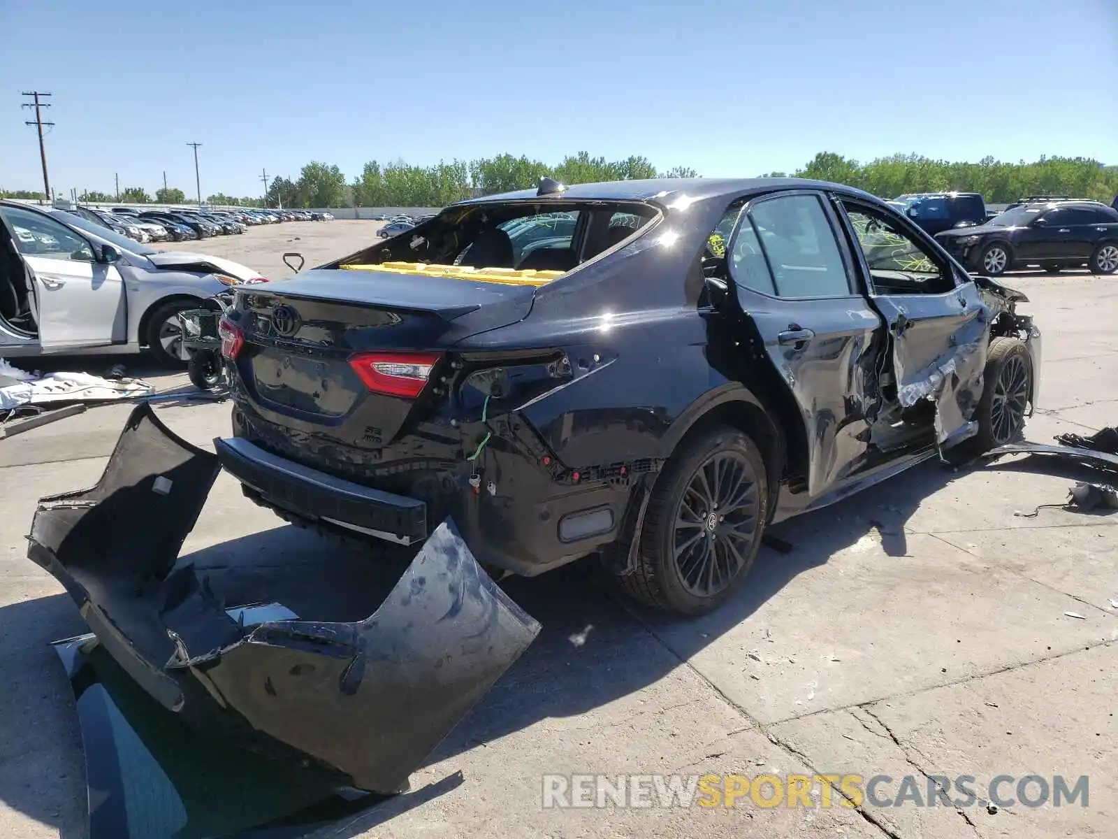 4 Photograph of a damaged car 4T1G11BKXLU001990 TOYOTA CAMRY 2020