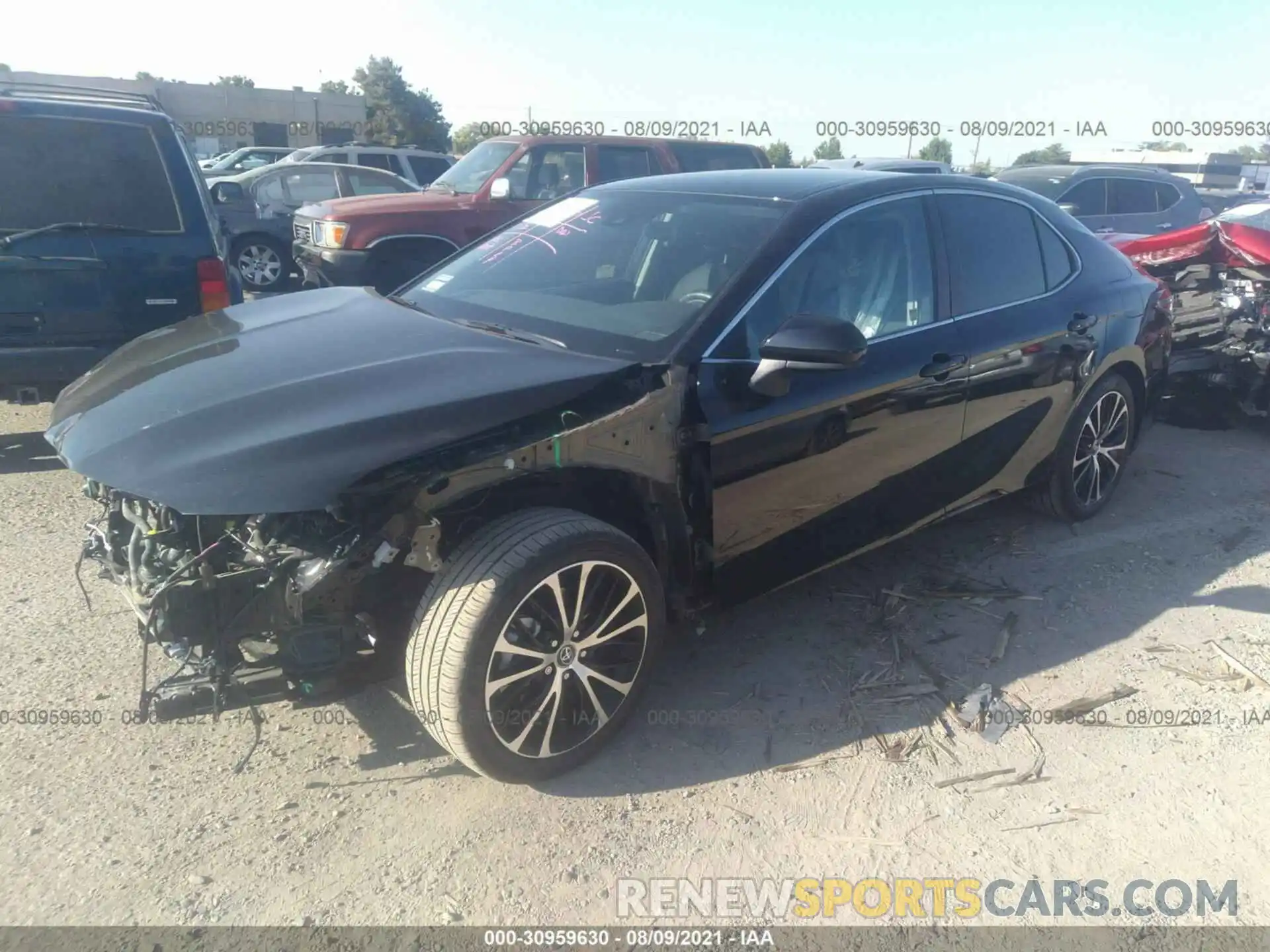 2 Photograph of a damaged car 4T1G31AK0LU011147 TOYOTA CAMRY 2020