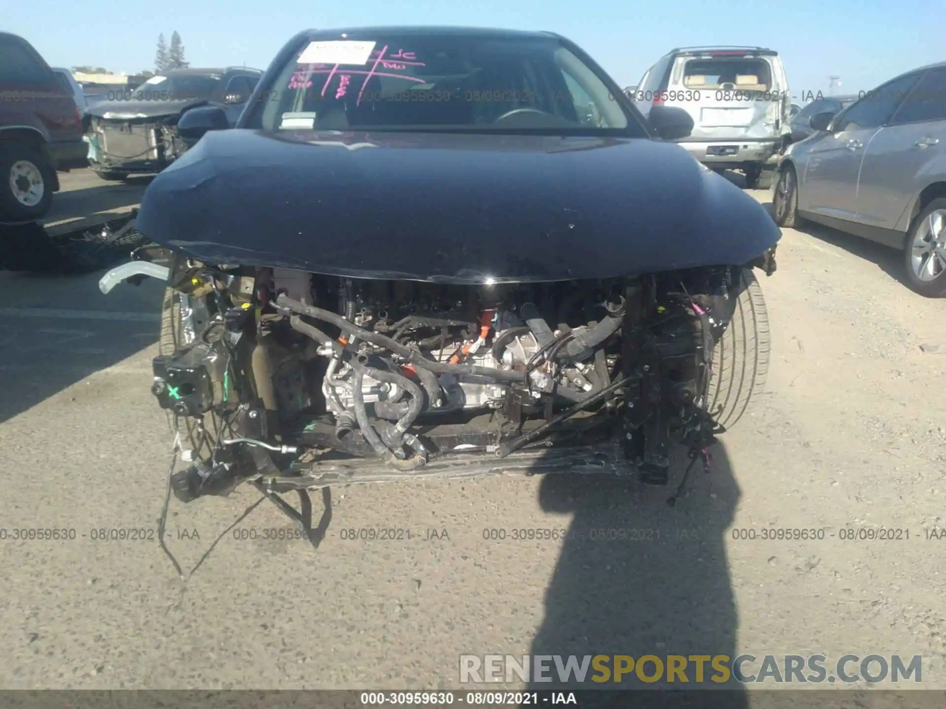 6 Photograph of a damaged car 4T1G31AK0LU011147 TOYOTA CAMRY 2020