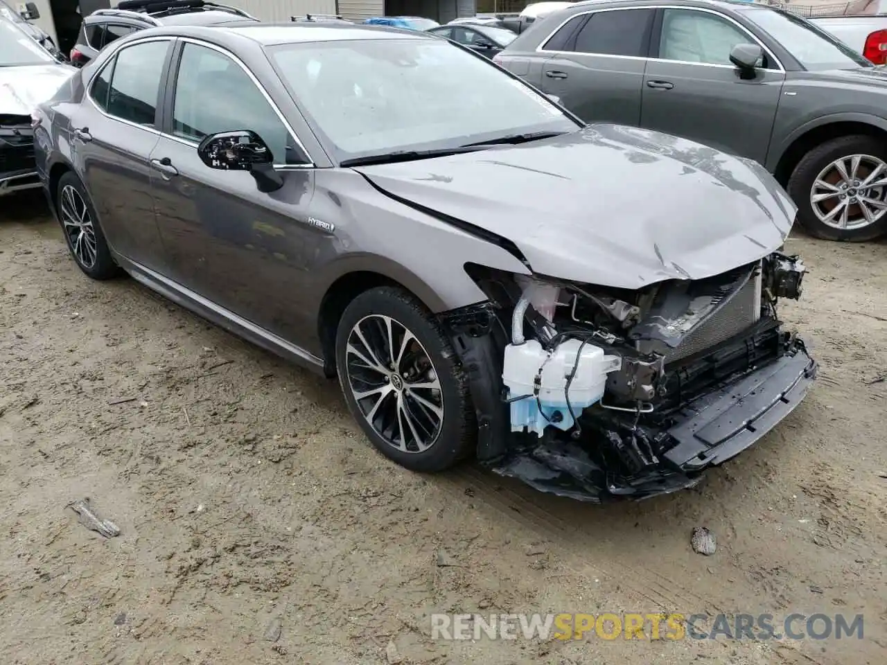 1 Photograph of a damaged car 4T1G31AK1LU539215 TOYOTA CAMRY 2020