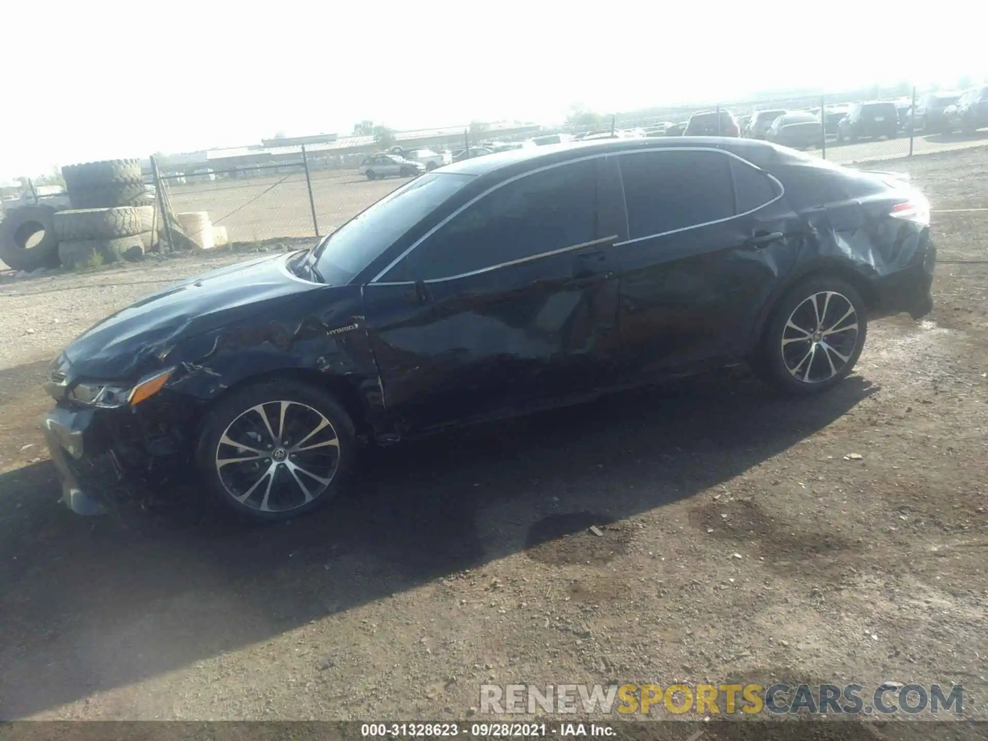 2 Photograph of a damaged car 4T1G31AK1LU539893 TOYOTA CAMRY 2020