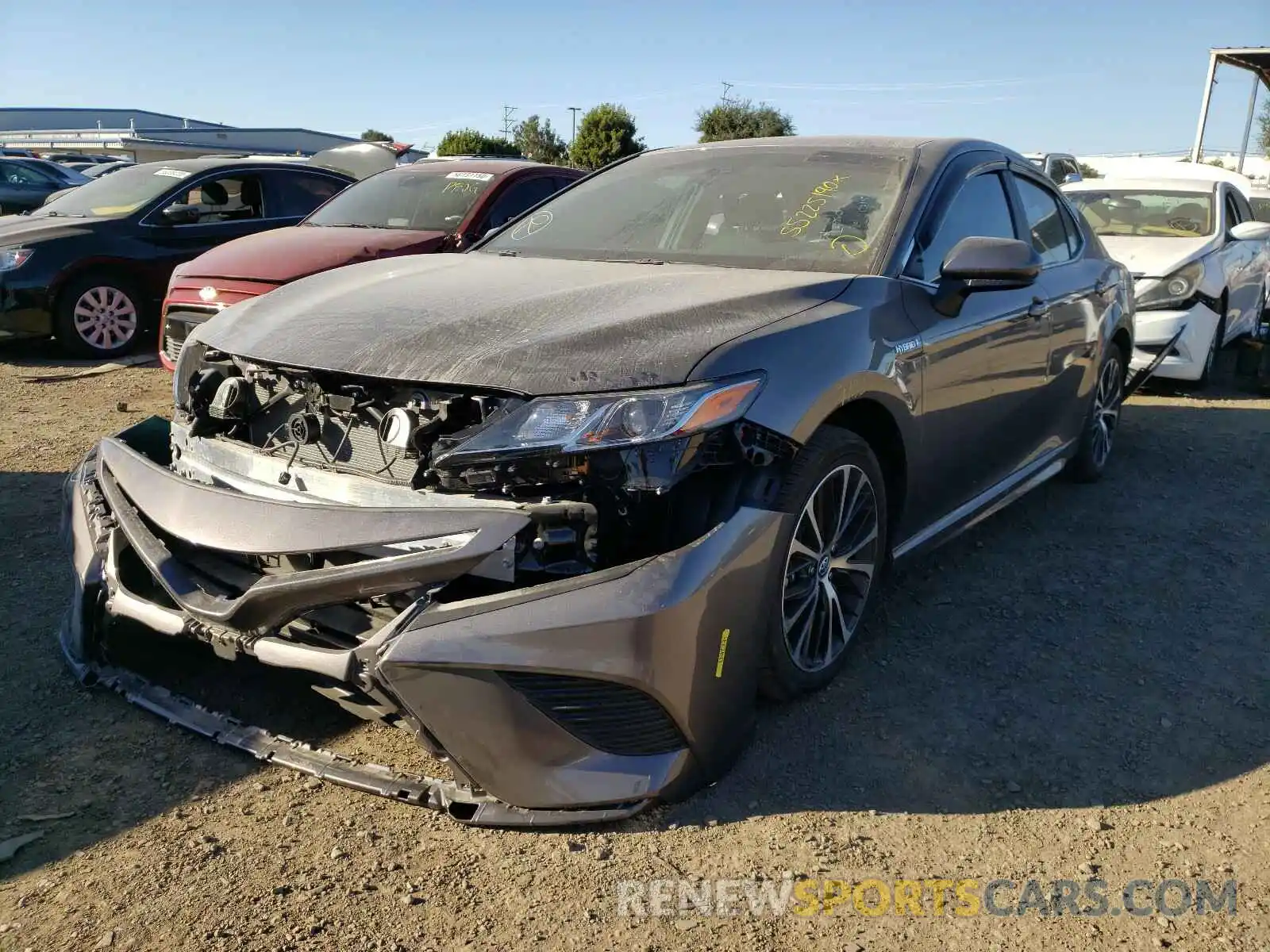 2 Photograph of a damaged car 4T1G31AK2LU009335 TOYOTA CAMRY 2020