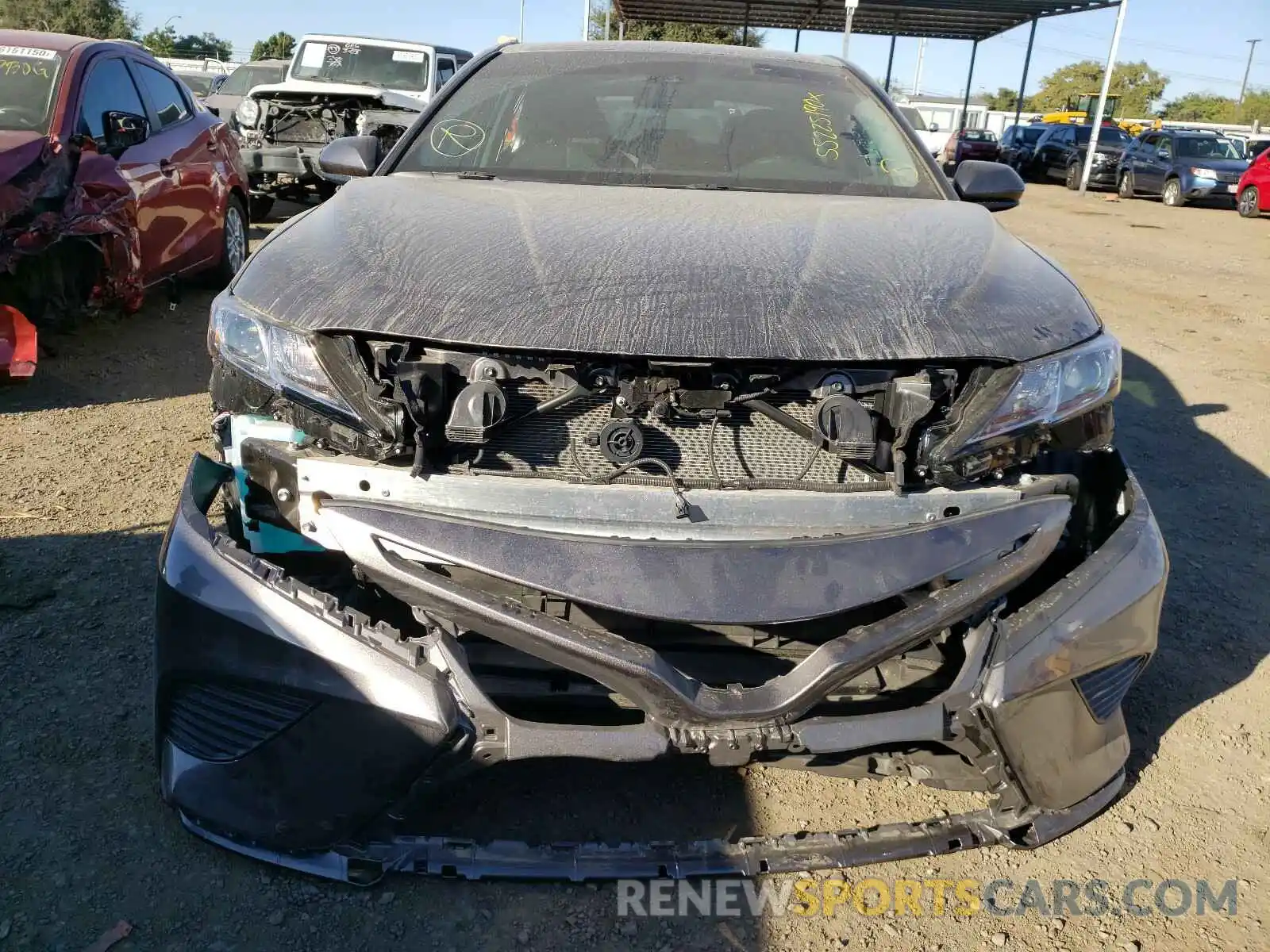 9 Photograph of a damaged car 4T1G31AK2LU009335 TOYOTA CAMRY 2020