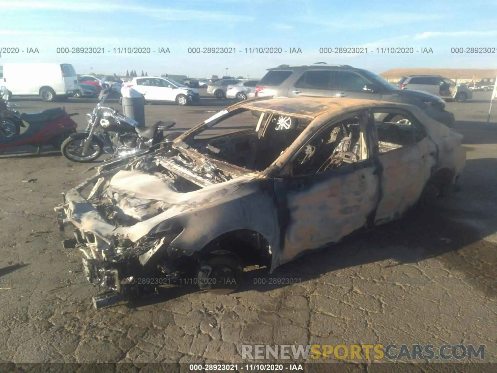 2 Photograph of a damaged car 4T1G31AK2LU012624 TOYOTA CAMRY 2020