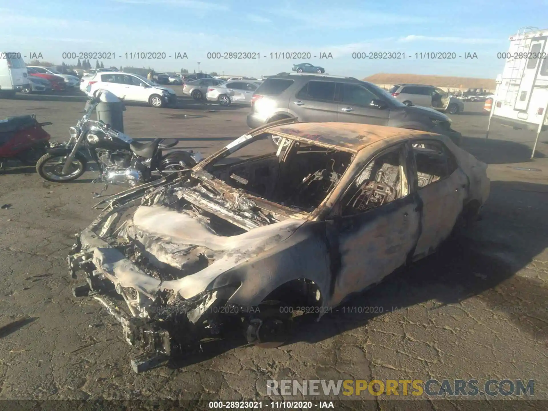 6 Photograph of a damaged car 4T1G31AK2LU012624 TOYOTA CAMRY 2020