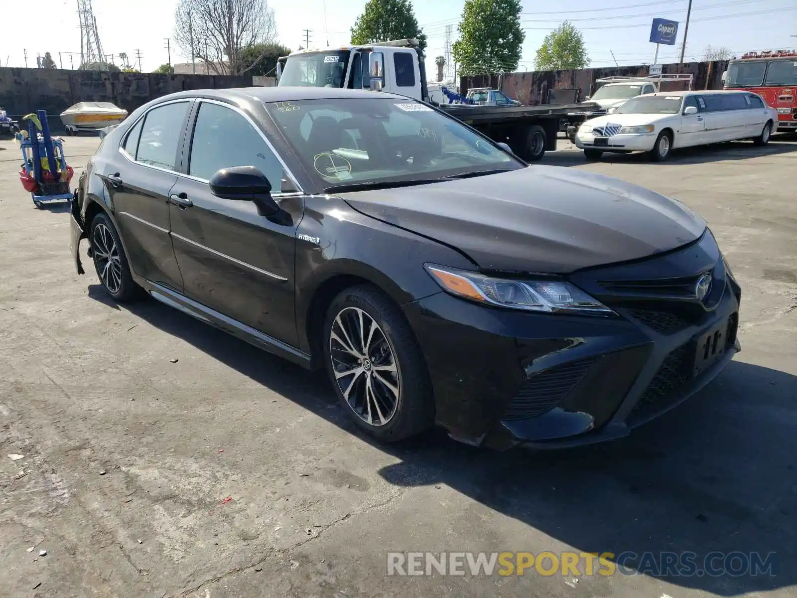 1 Photograph of a damaged car 4T1G31AK2LU524285 TOYOTA CAMRY 2020