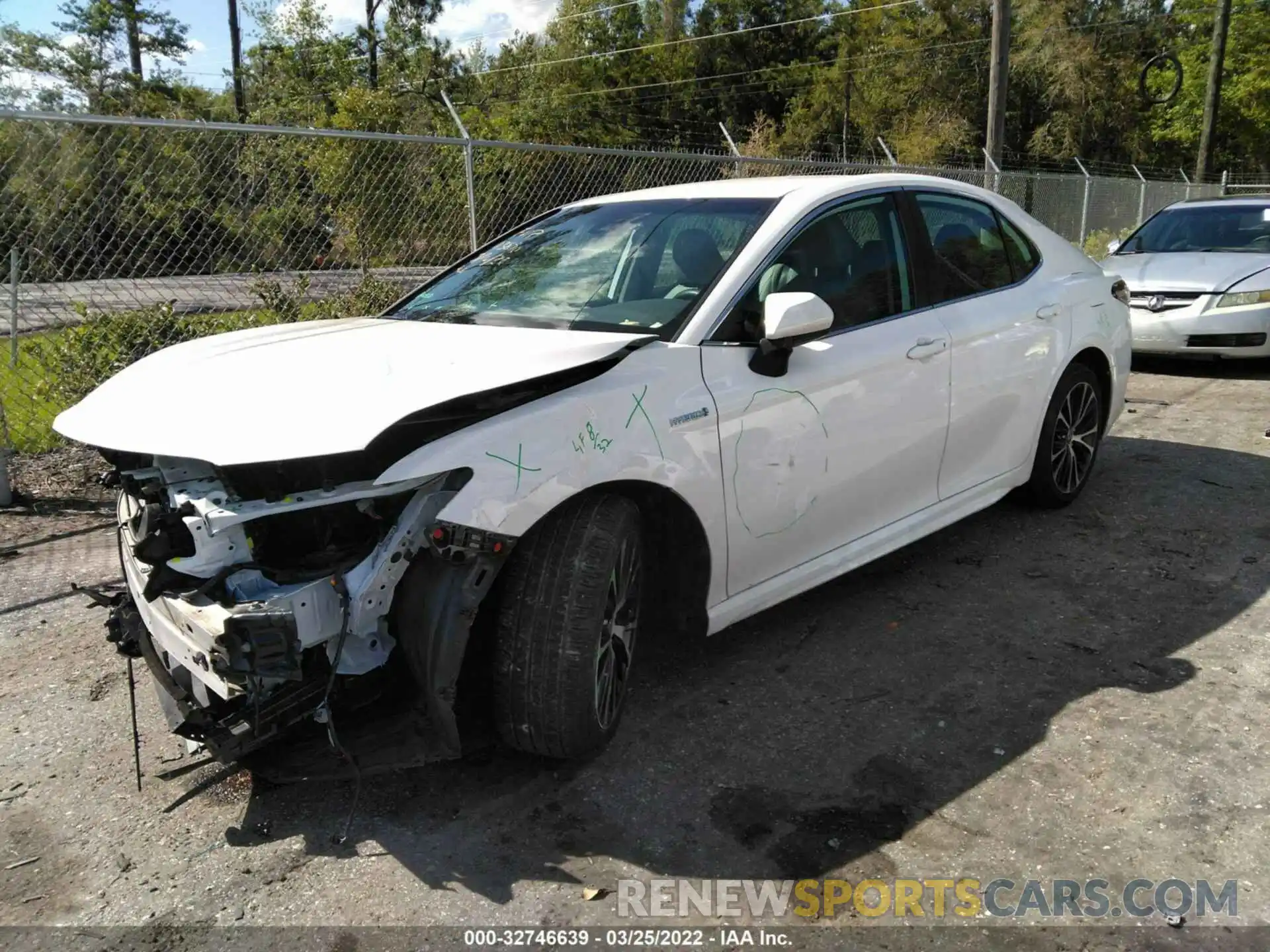 2 Photograph of a damaged car 4T1G31AK3LU016438 TOYOTA CAMRY 2020