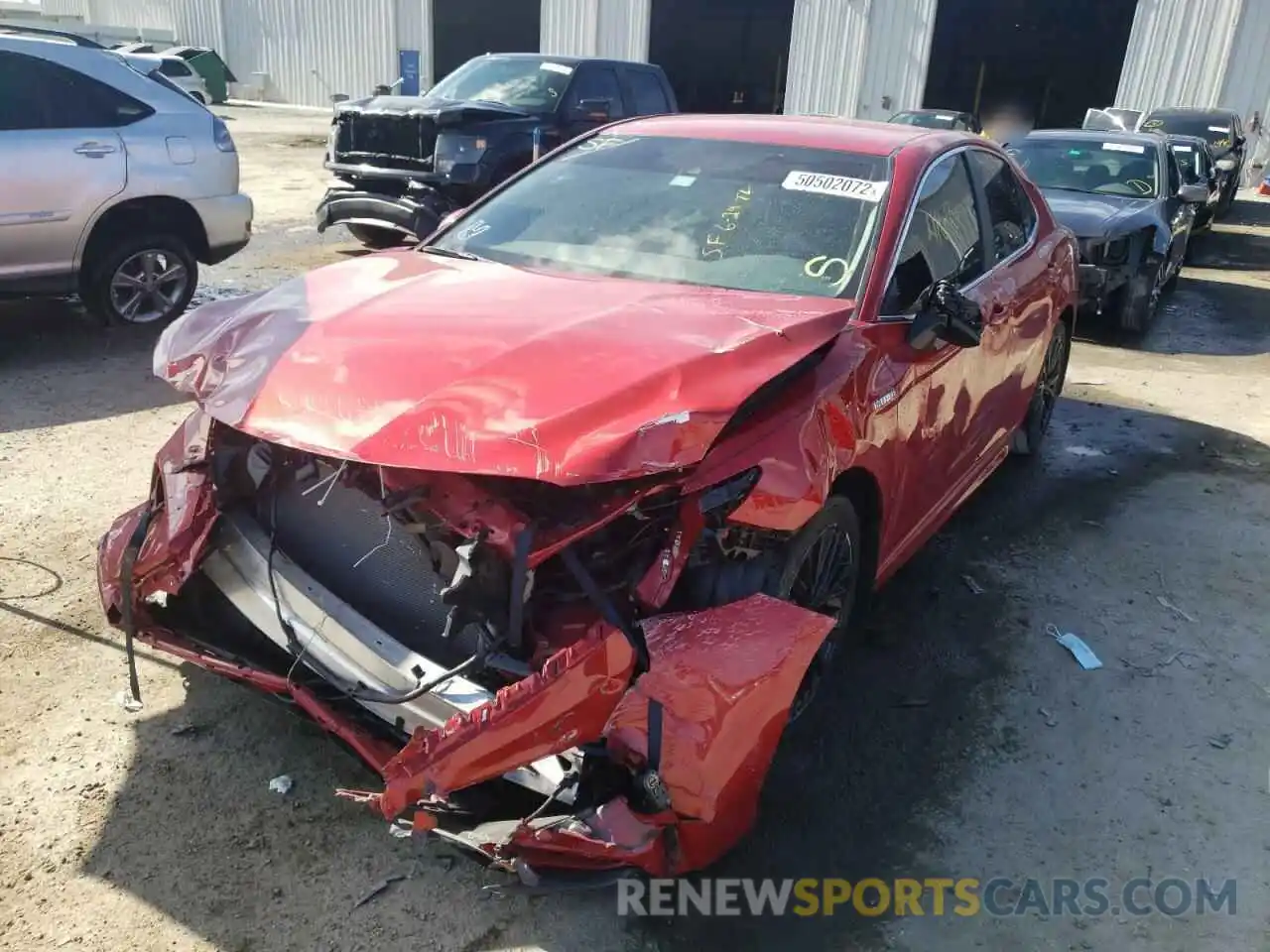 2 Photograph of a damaged car 4T1G31AK3LU018254 TOYOTA CAMRY 2020