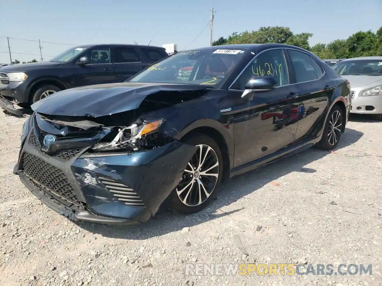 2 Photograph of a damaged car 4T1G31AK3LU525350 TOYOTA CAMRY 2020