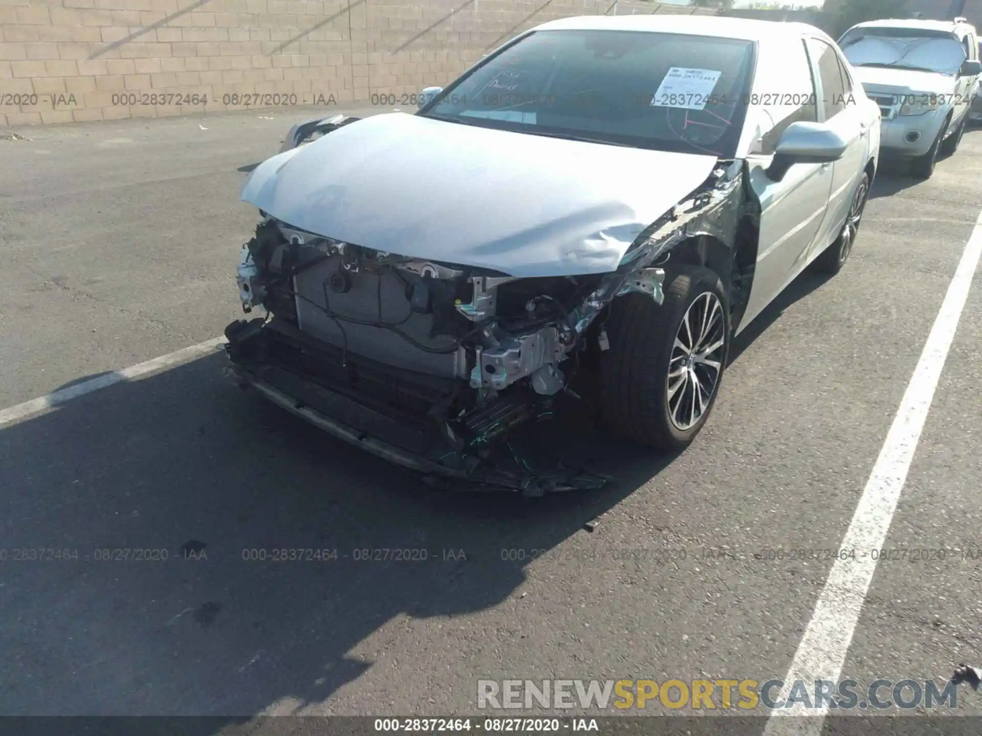 6 Photograph of a damaged car 4T1G31AK3LU529706 TOYOTA CAMRY 2020