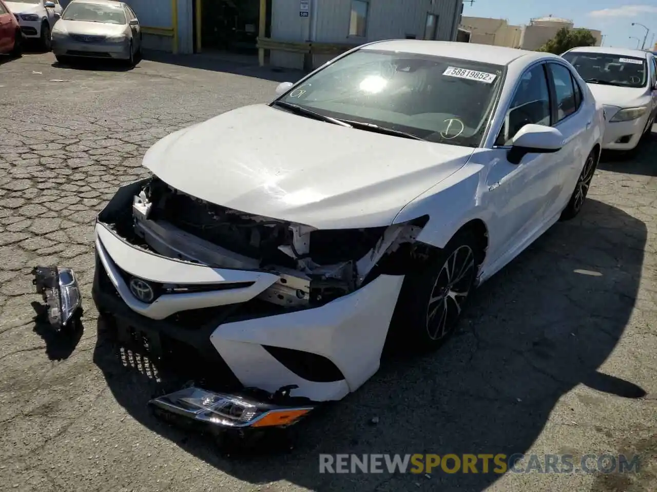 2 Photograph of a damaged car 4T1G31AK3LU543251 TOYOTA CAMRY 2020