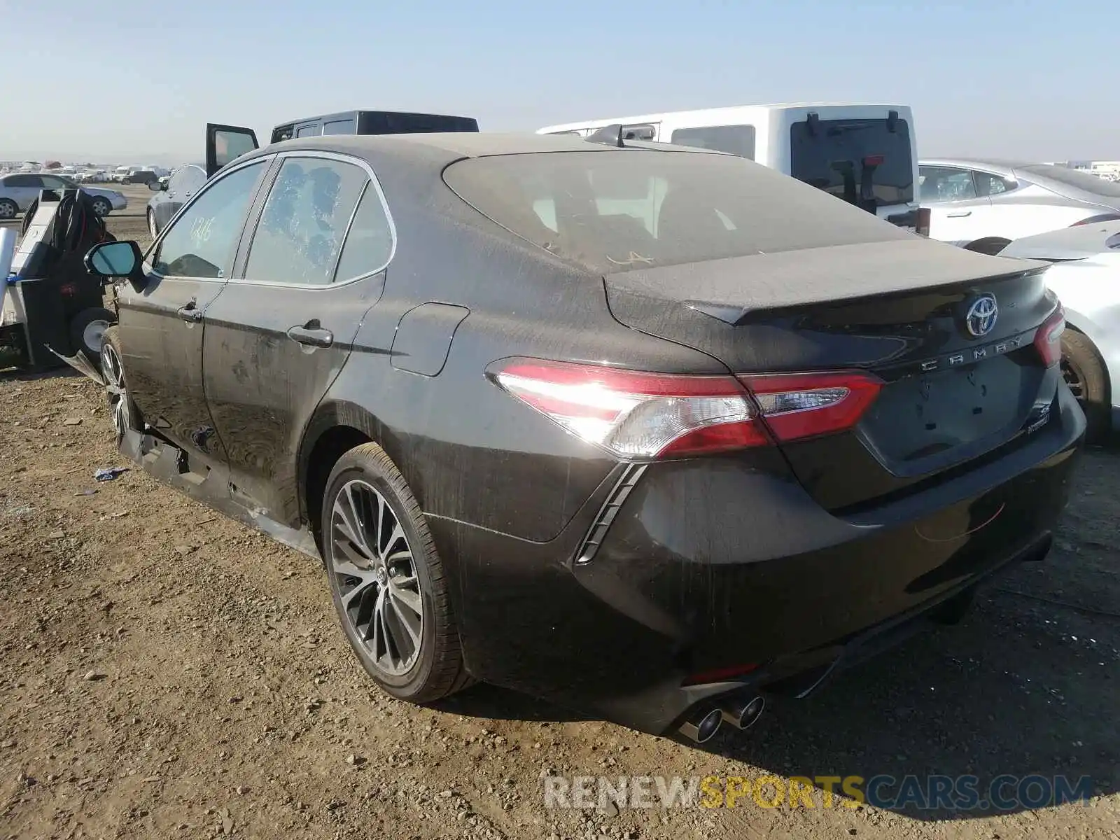 3 Photograph of a damaged car 4T1G31AK4LU012575 TOYOTA CAMRY 2020