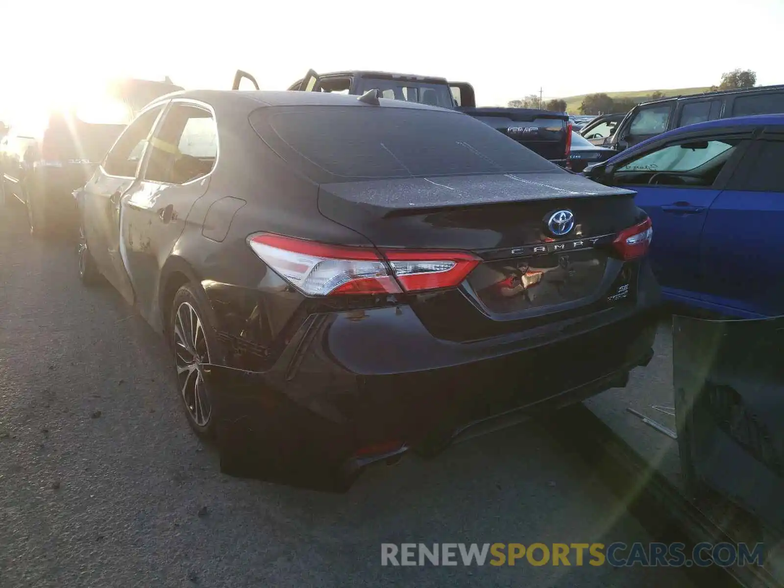 3 Photograph of a damaged car 4T1G31AK4LU013614 TOYOTA CAMRY 2020