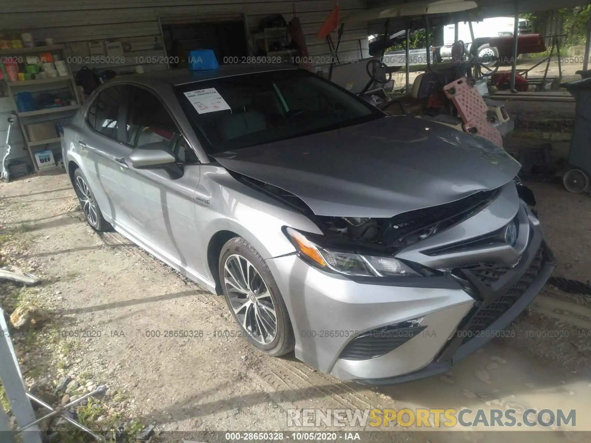 1 Photograph of a damaged car 4T1G31AK5LU015436 TOYOTA CAMRY 2020