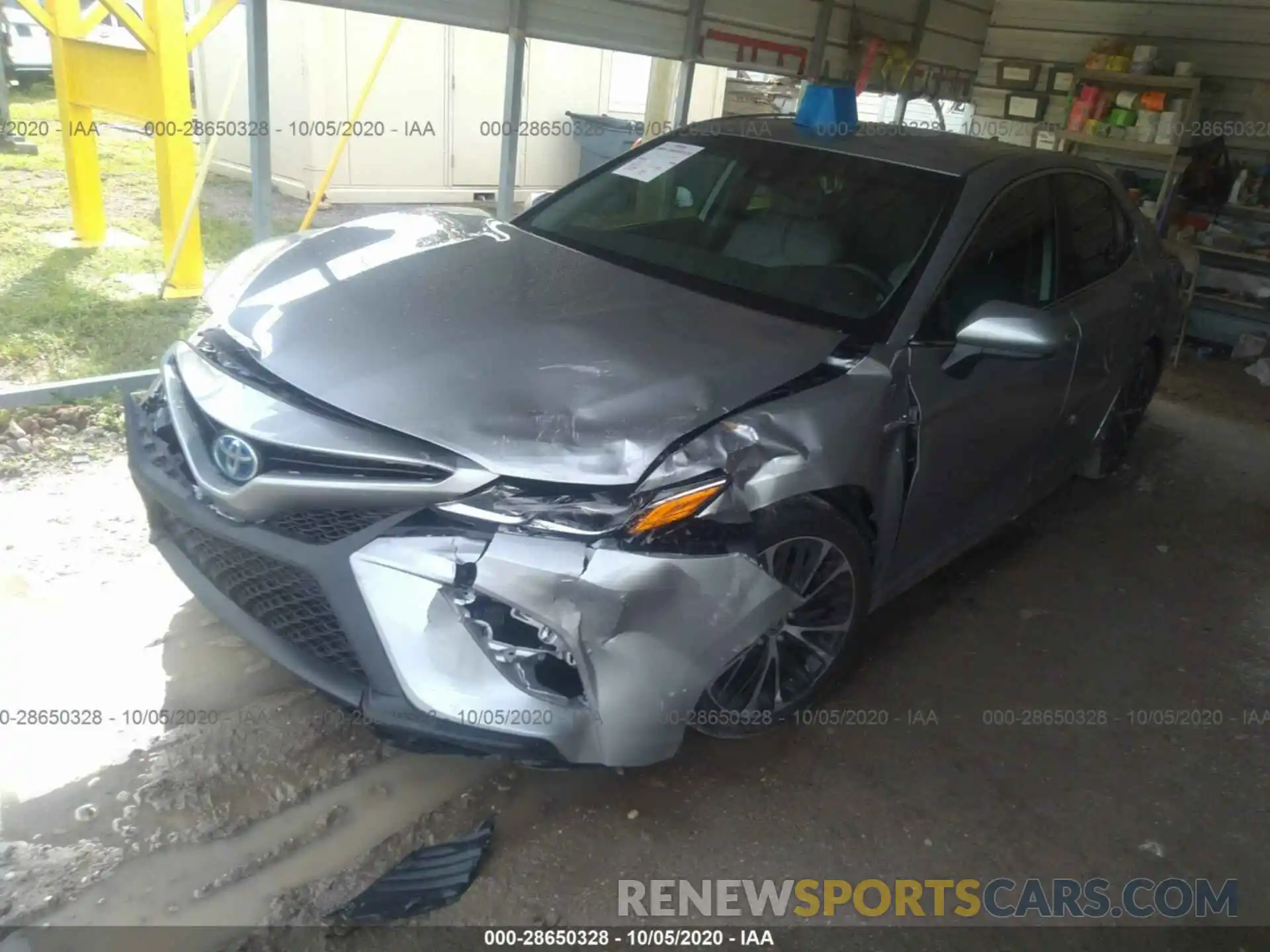 2 Photograph of a damaged car 4T1G31AK5LU015436 TOYOTA CAMRY 2020