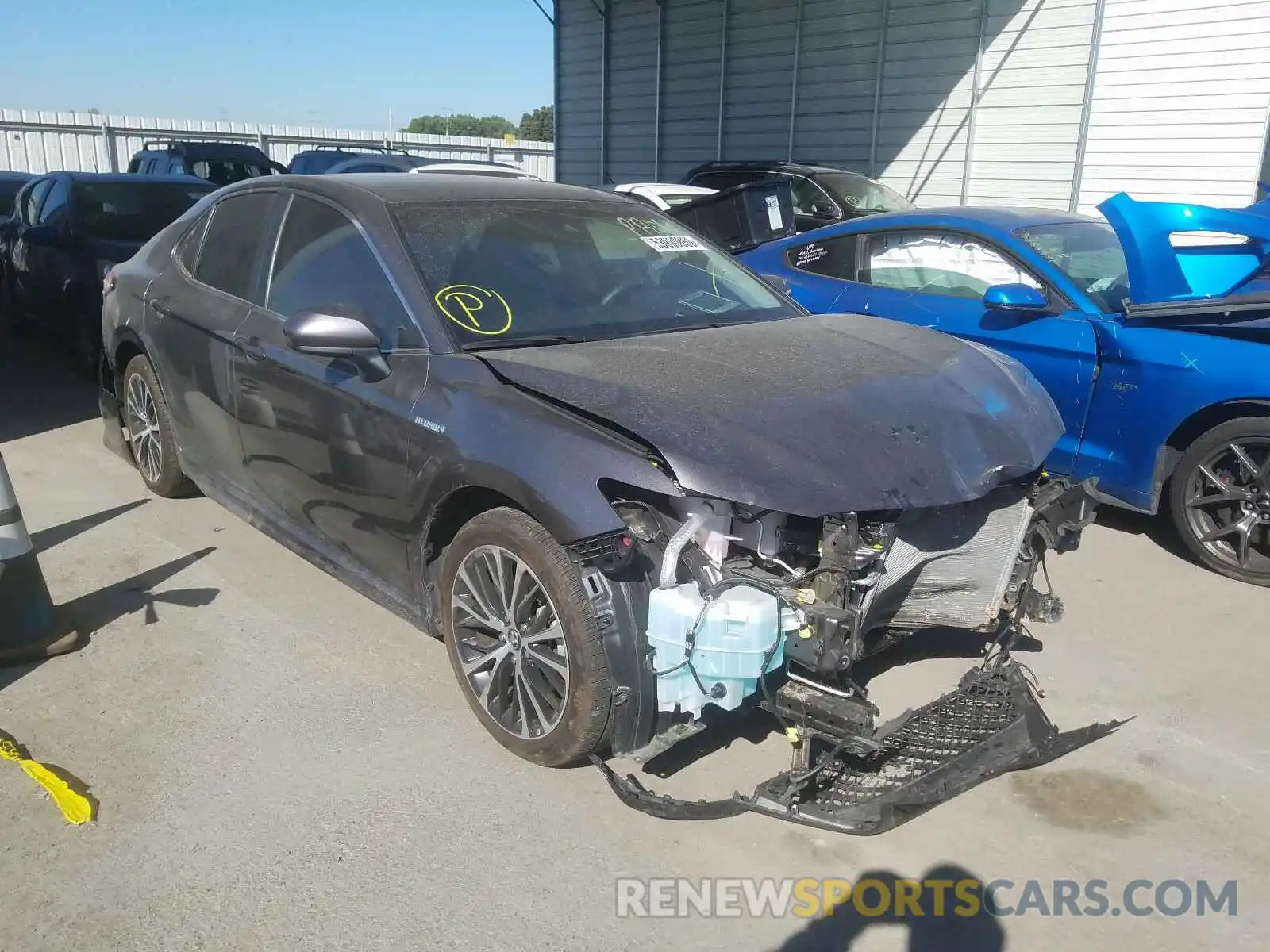 1 Photograph of a damaged car 4T1G31AK5LU521722 TOYOTA CAMRY 2020