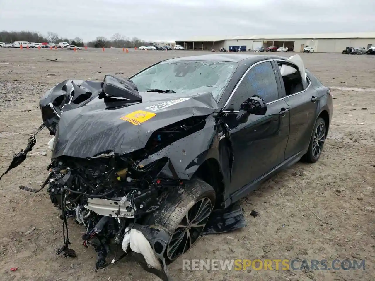 2 Photograph of a damaged car 4T1G31AK5LU542490 TOYOTA CAMRY 2020