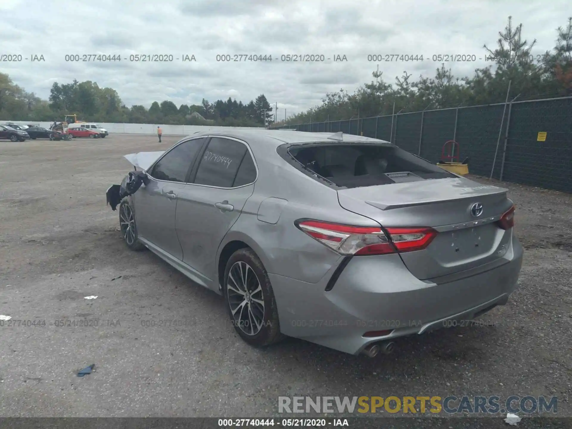 3 Photograph of a damaged car 4T1G31AK6LU010391 TOYOTA CAMRY 2020