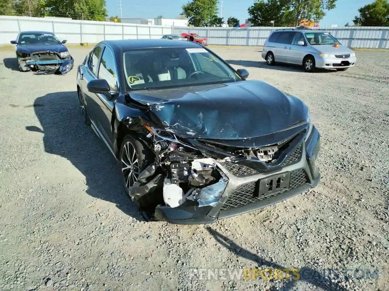 1 Photograph of a damaged car 4T1G31AK7LU530731 TOYOTA CAMRY 2020