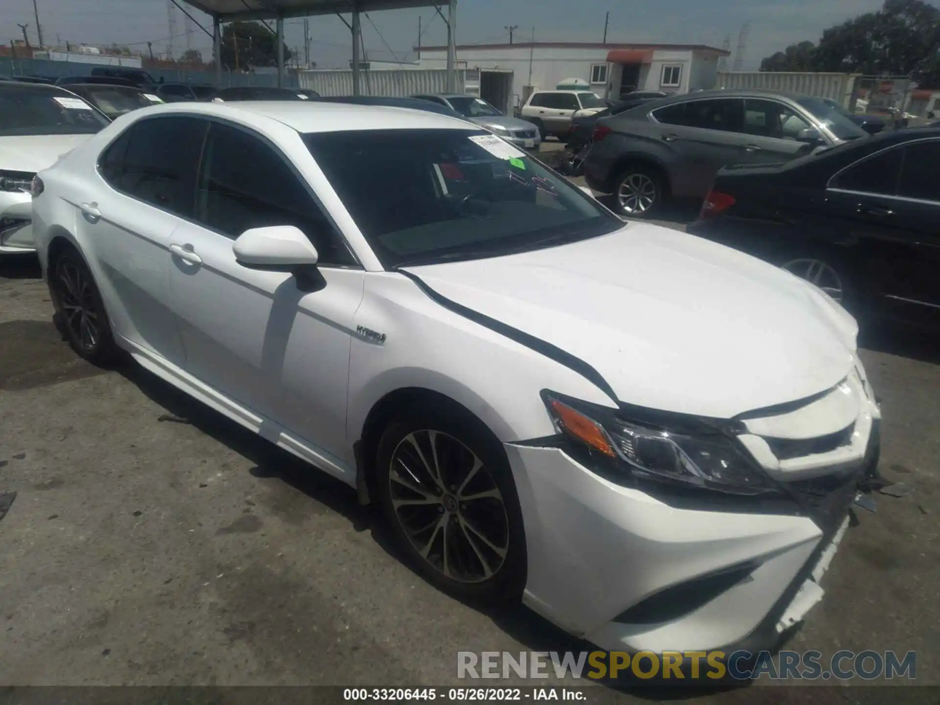 1 Photograph of a damaged car 4T1G31AK7LU535976 TOYOTA CAMRY 2020