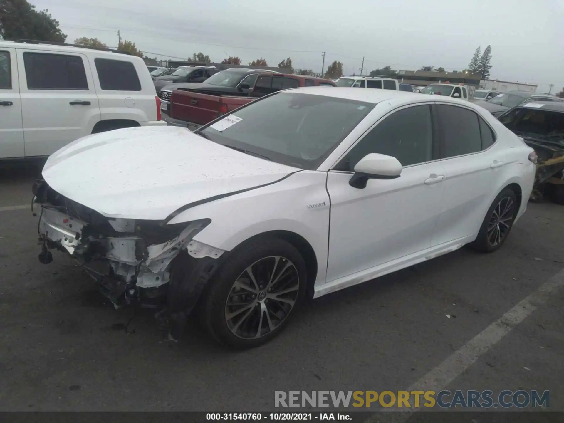 2 Photograph of a damaged car 4T1G31AK7LU544435 TOYOTA CAMRY 2020