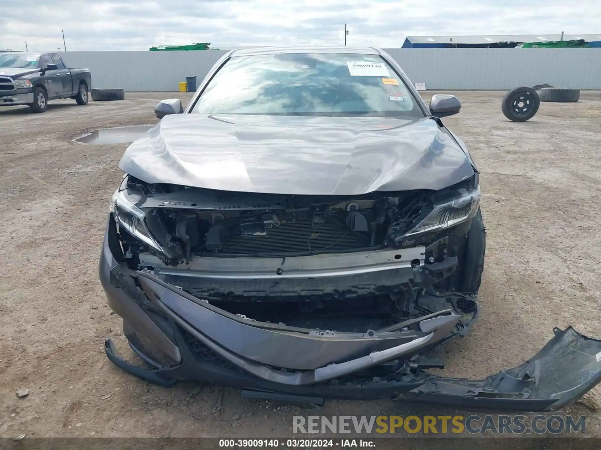 6 Photograph of a damaged car 4T1G31AK7LU544953 TOYOTA CAMRY 2020