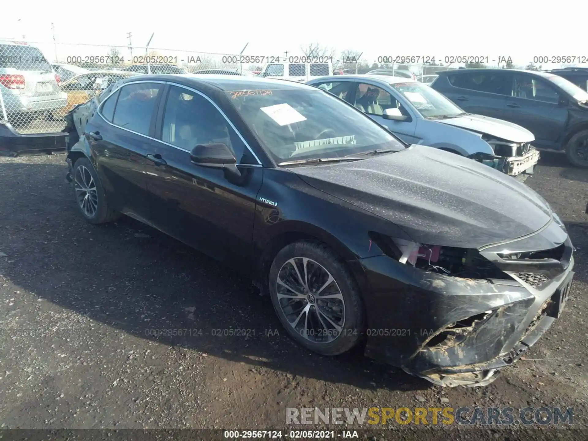 1 Photograph of a damaged car 4T1G31AK8LU538515 TOYOTA CAMRY 2020