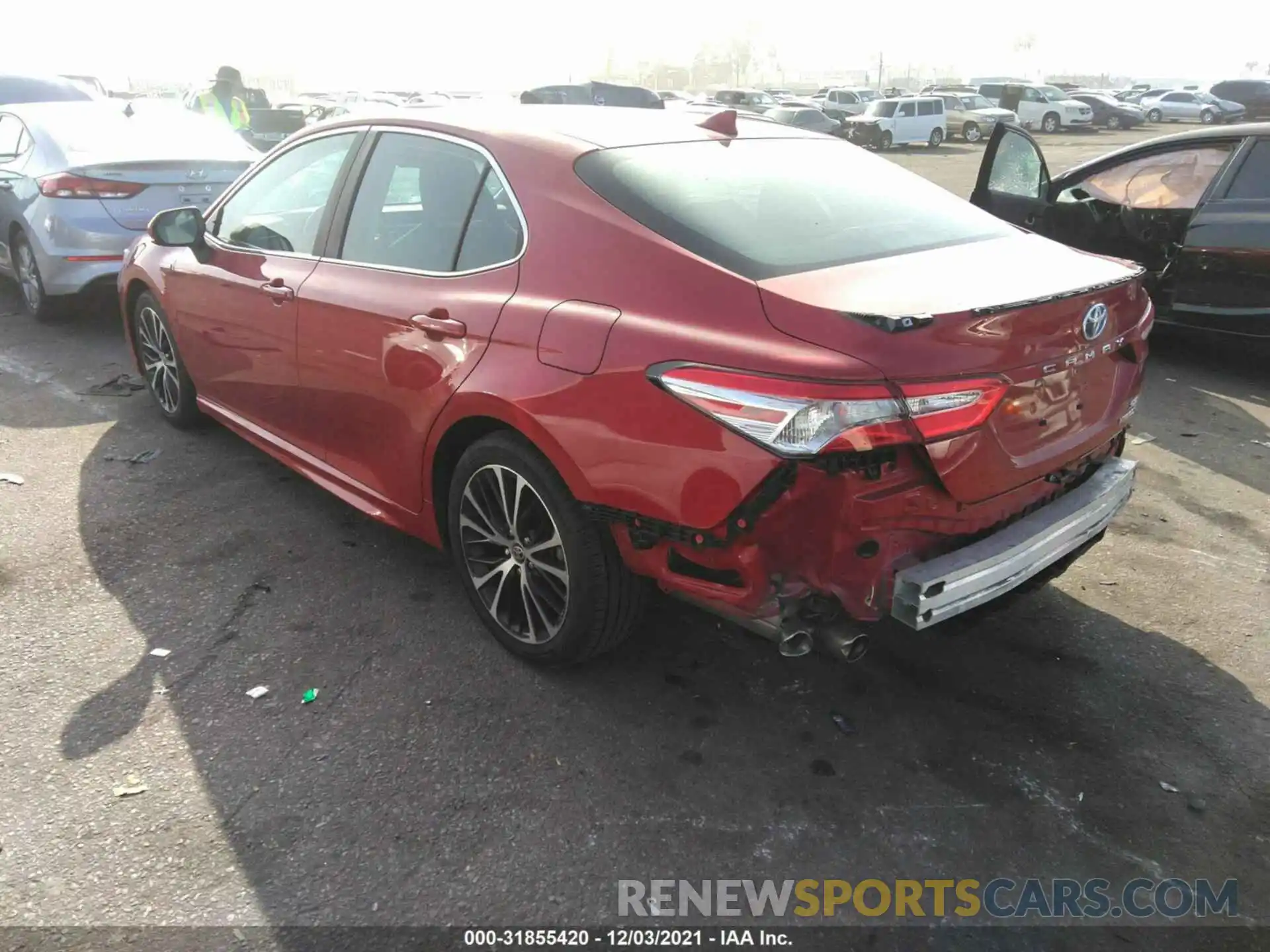 3 Photograph of a damaged car 4T1G31AK9LU014645 TOYOTA CAMRY 2020