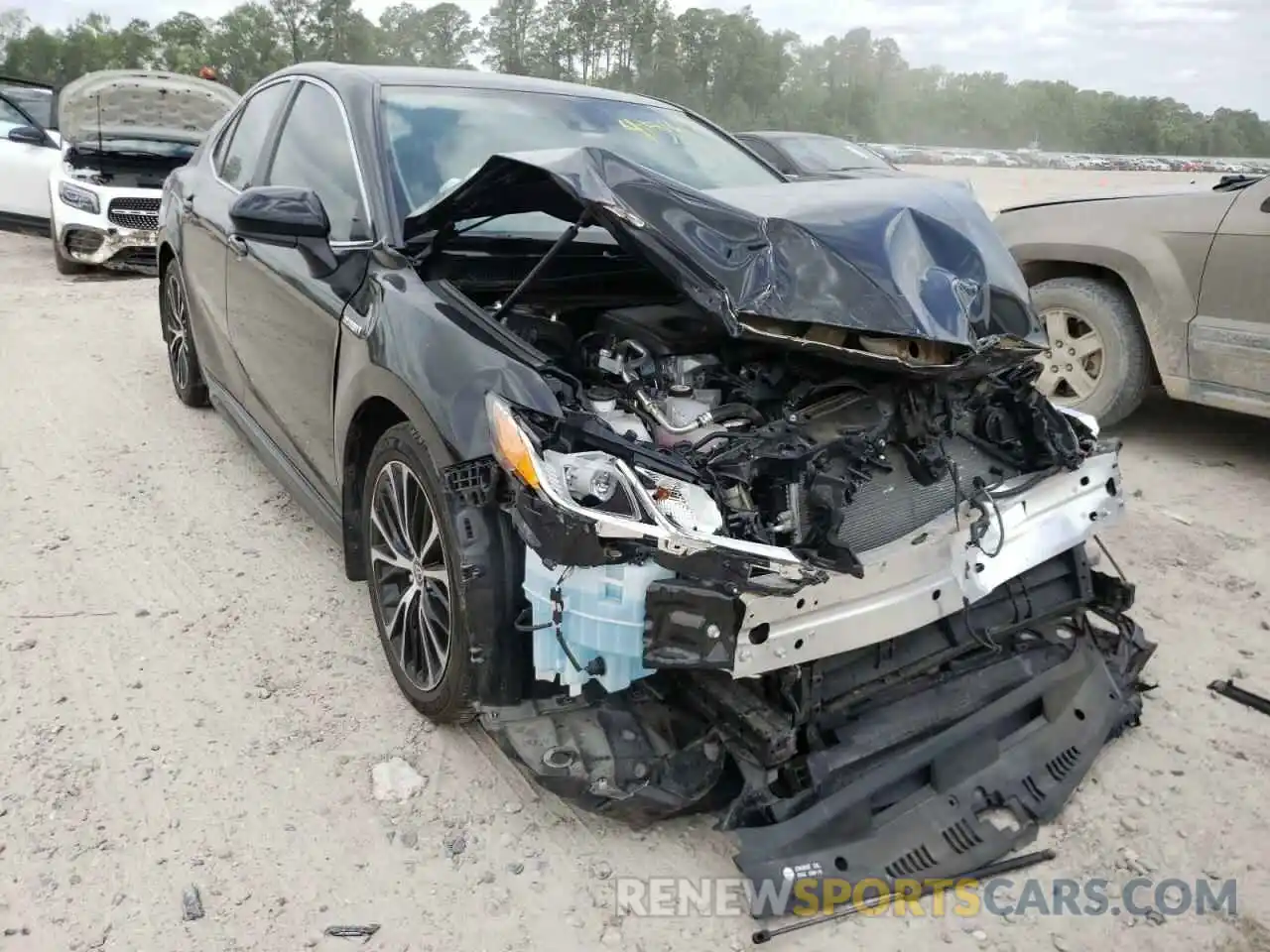 1 Photograph of a damaged car 4T1G31AK9LU536532 TOYOTA CAMRY 2020