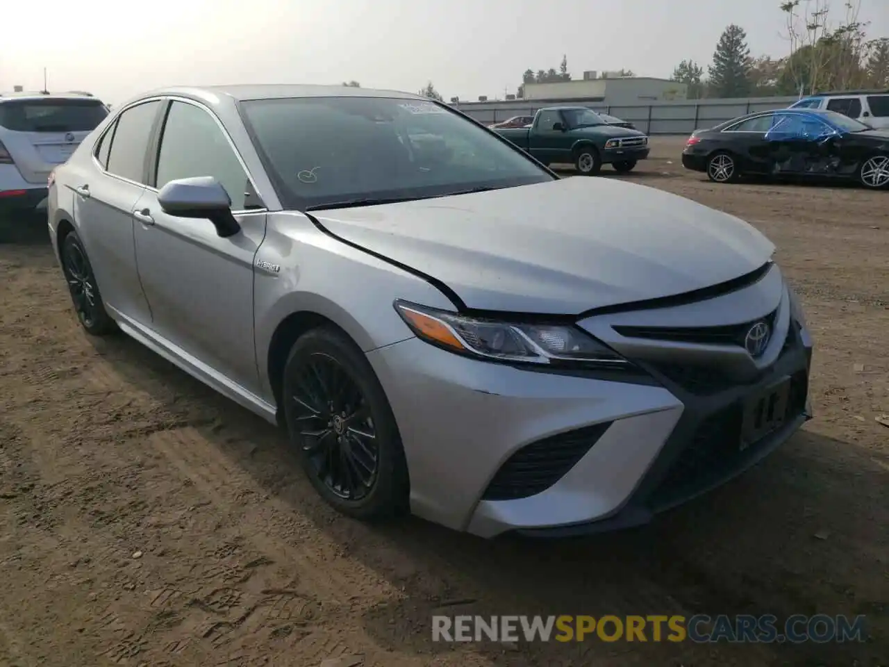 1 Photograph of a damaged car 4T1G31AKXLU015366 TOYOTA CAMRY 2020