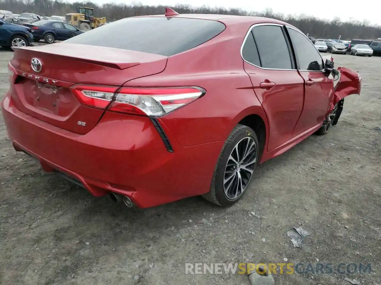 4 Photograph of a damaged car 4T1J11AK1LU303997 TOYOTA CAMRY 2020