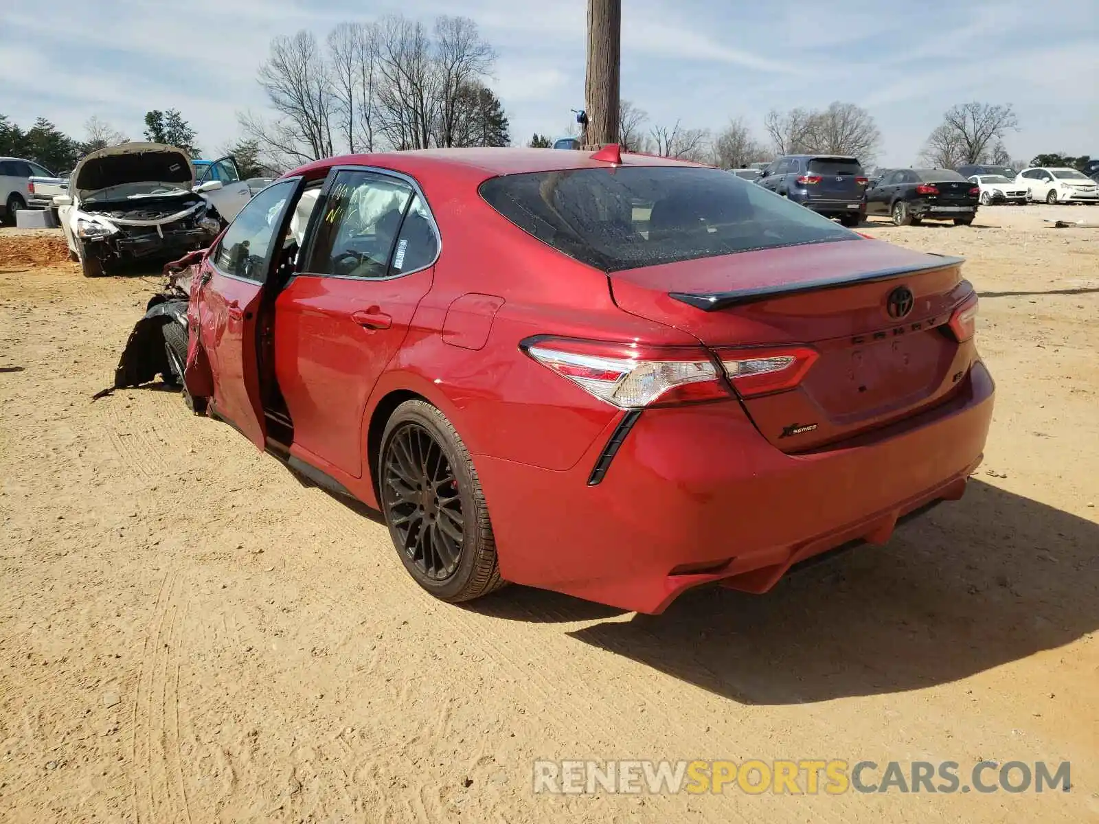 3 Photograph of a damaged car 4T1J11AK2LU372844 TOYOTA CAMRY 2020