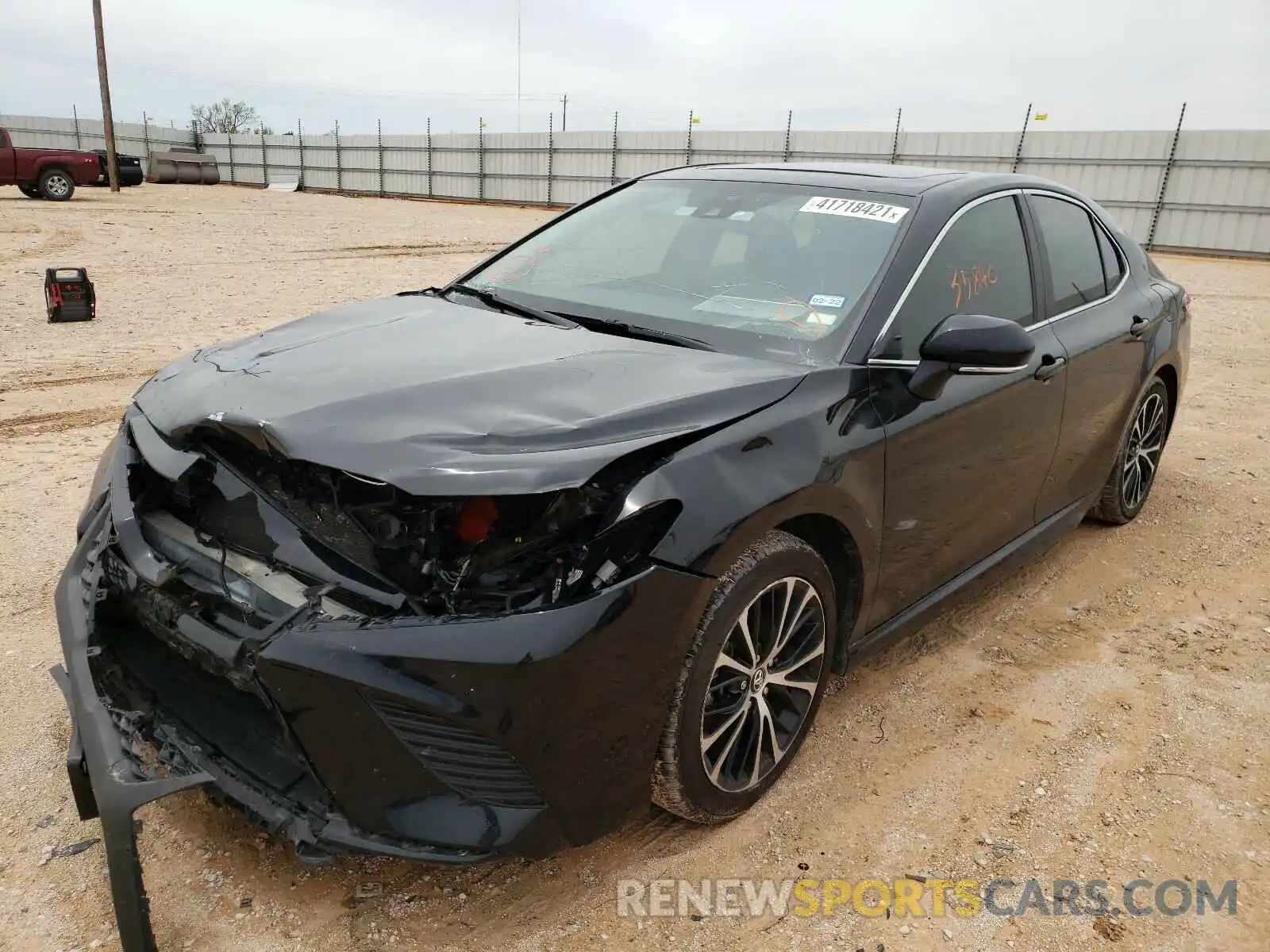 2 Photograph of a damaged car 4T1J11AK3LU876464 TOYOTA CAMRY 2020