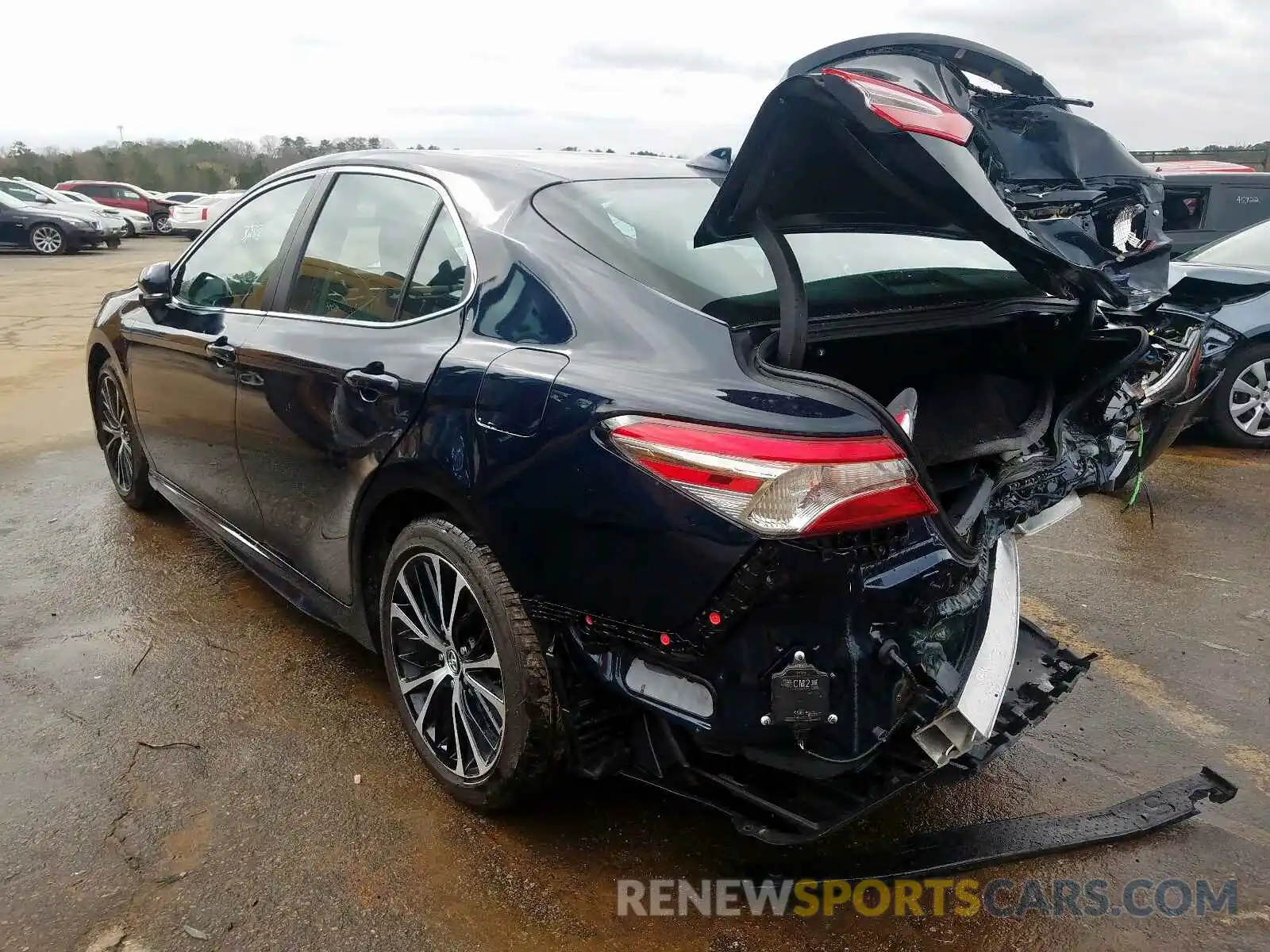 3 Photograph of a damaged car 4T1J11AK4LU303296 TOYOTA CAMRY 2020