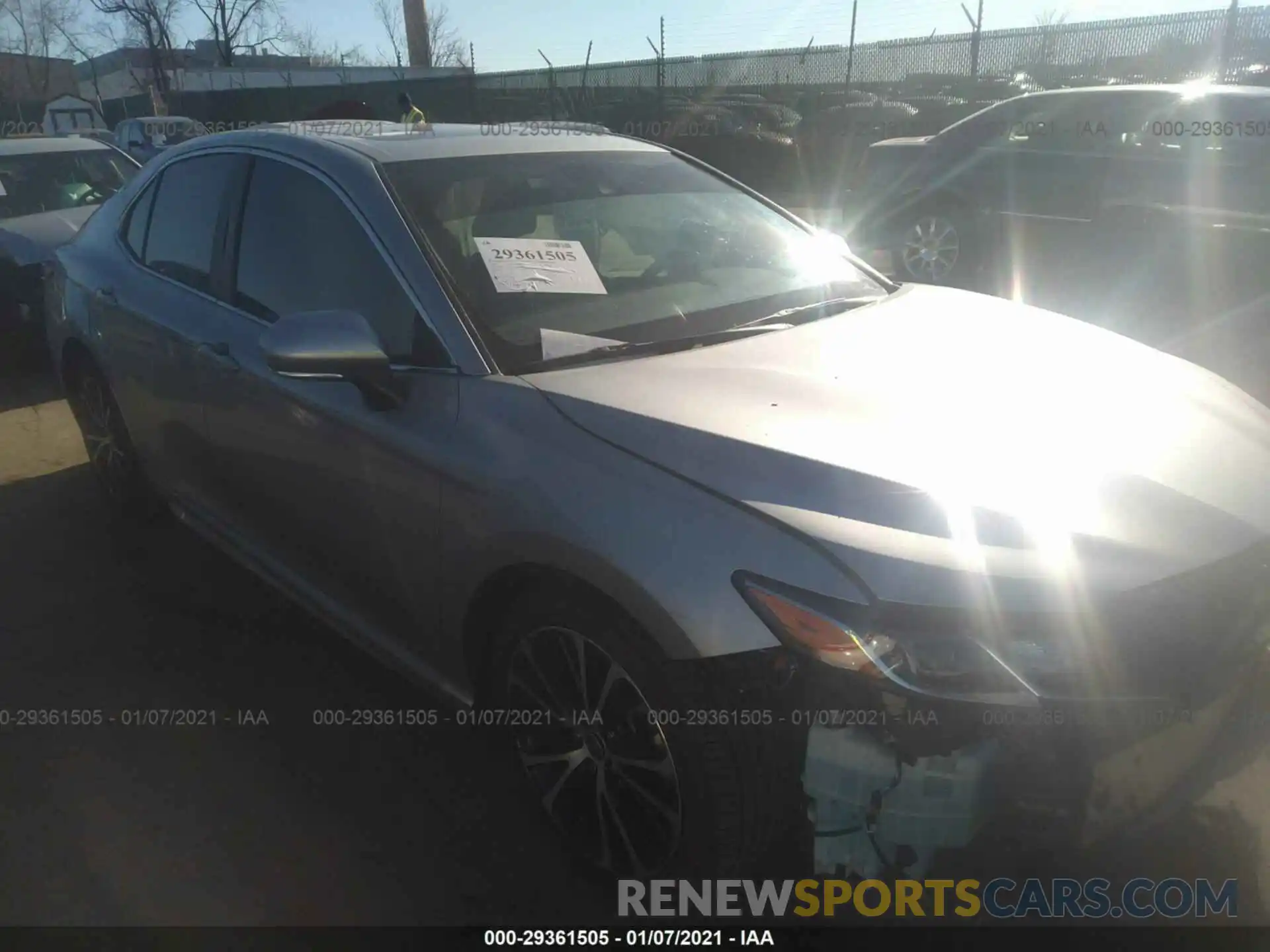 1 Photograph of a damaged car 4T1J11AK4LU364065 TOYOTA CAMRY 2020