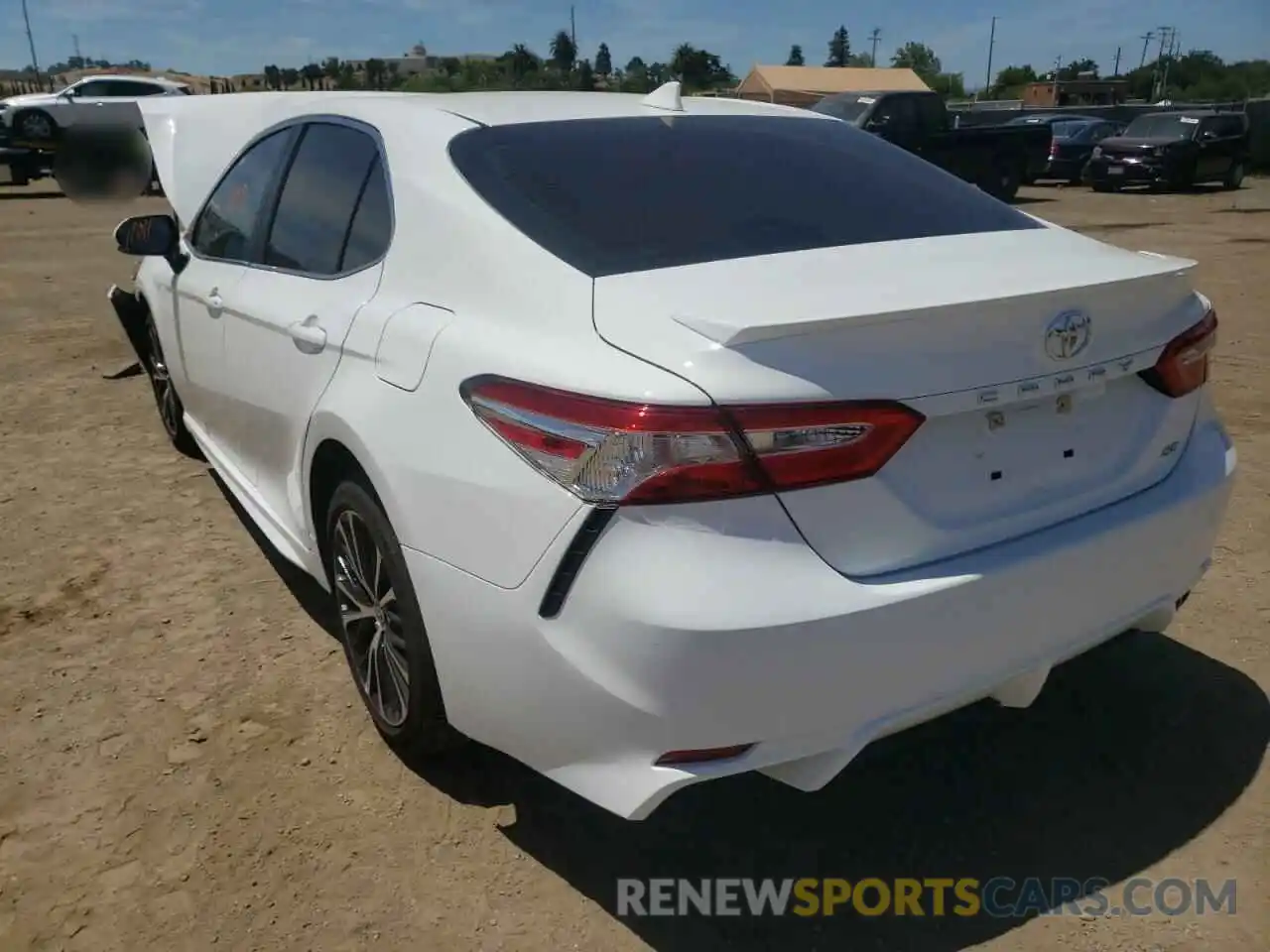 3 Photograph of a damaged car 4T1J11AK4LU391363 TOYOTA CAMRY 2020