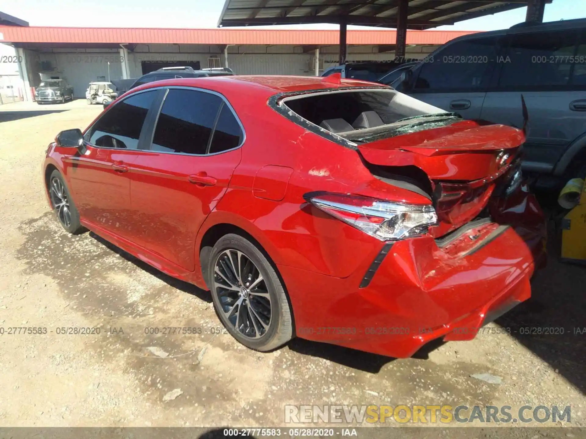 3 Photograph of a damaged car 4T1J11AK6LU304692 TOYOTA CAMRY 2020