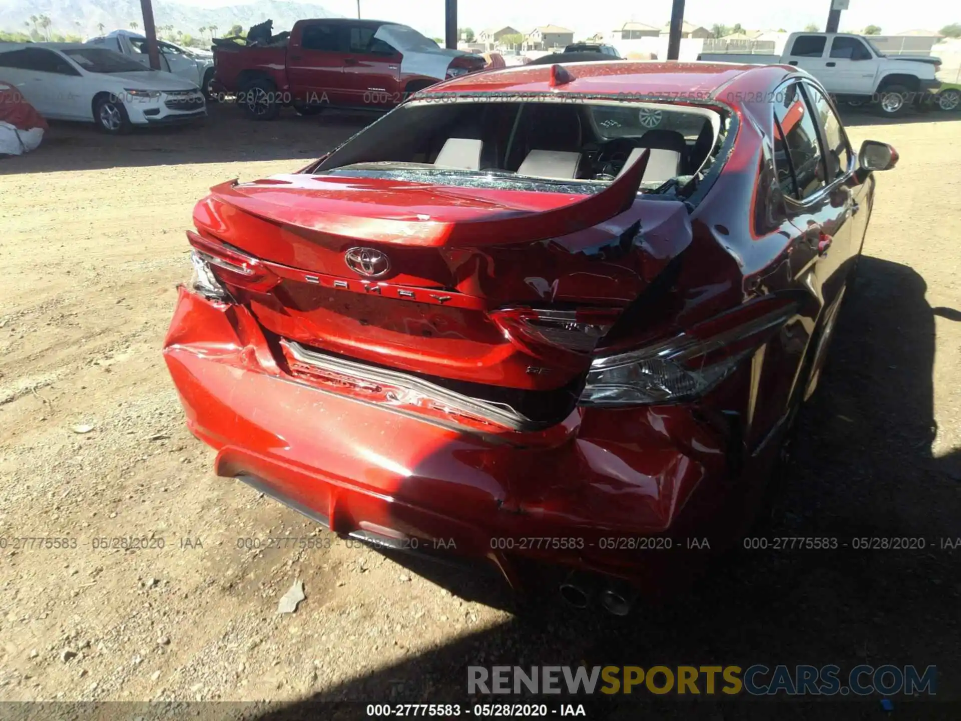 6 Photograph of a damaged car 4T1J11AK6LU304692 TOYOTA CAMRY 2020