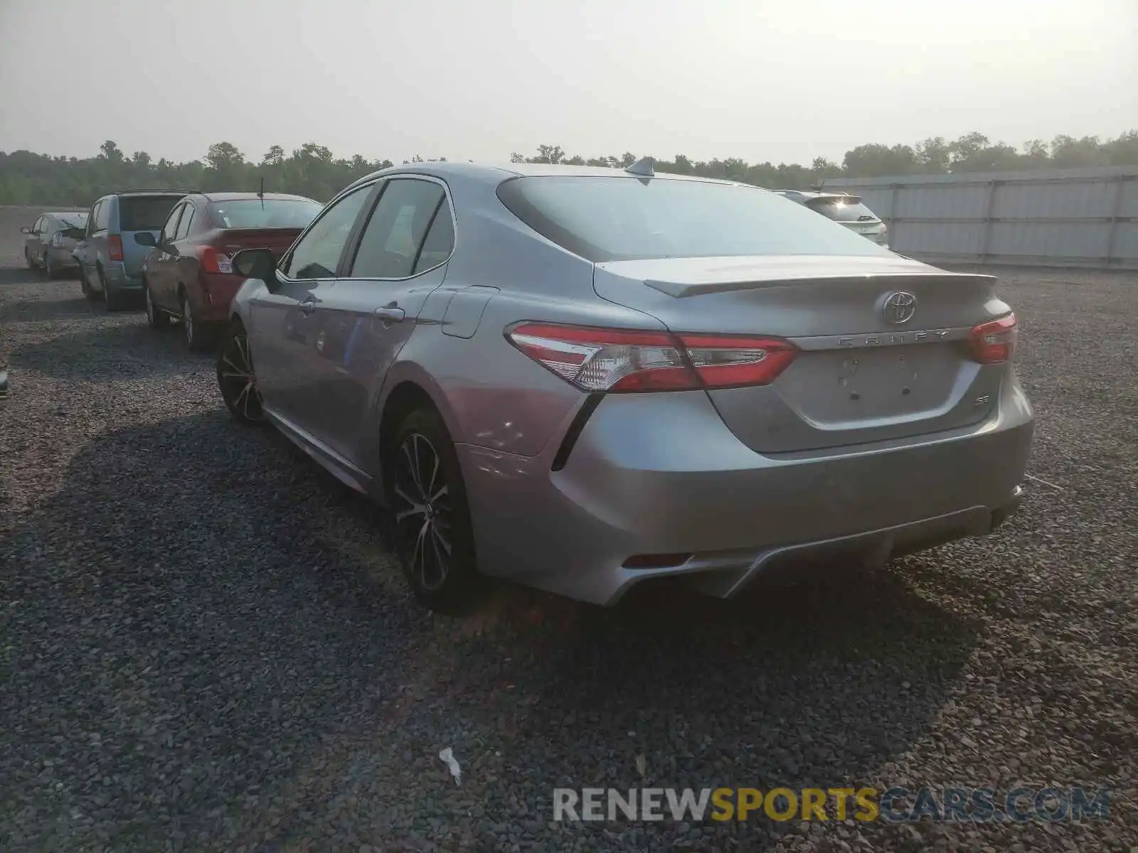 3 Photograph of a damaged car 4T1J11AK6LU308158 TOYOTA CAMRY 2020