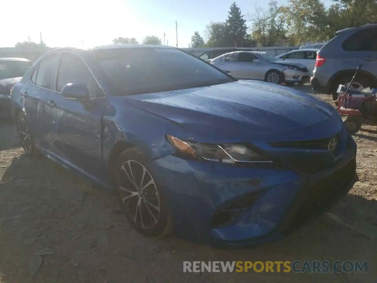 1 Photograph of a damaged car 4T1J11AK9LU307571 TOYOTA CAMRY 2020