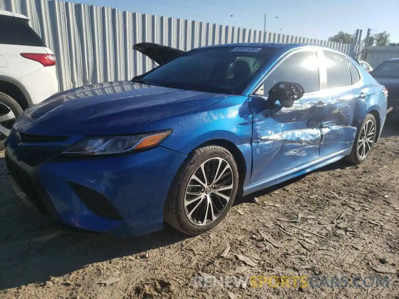 2 Photograph of a damaged car 4T1J11AK9LU307571 TOYOTA CAMRY 2020