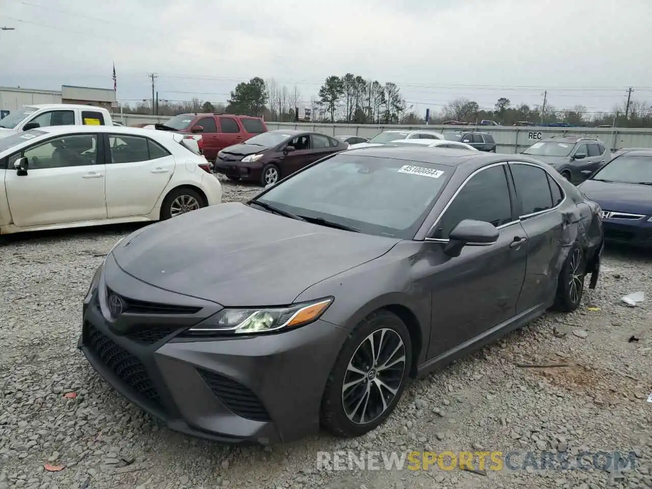 1 Photograph of a damaged car 4T1J11AK9LU941284 TOYOTA CAMRY 2020